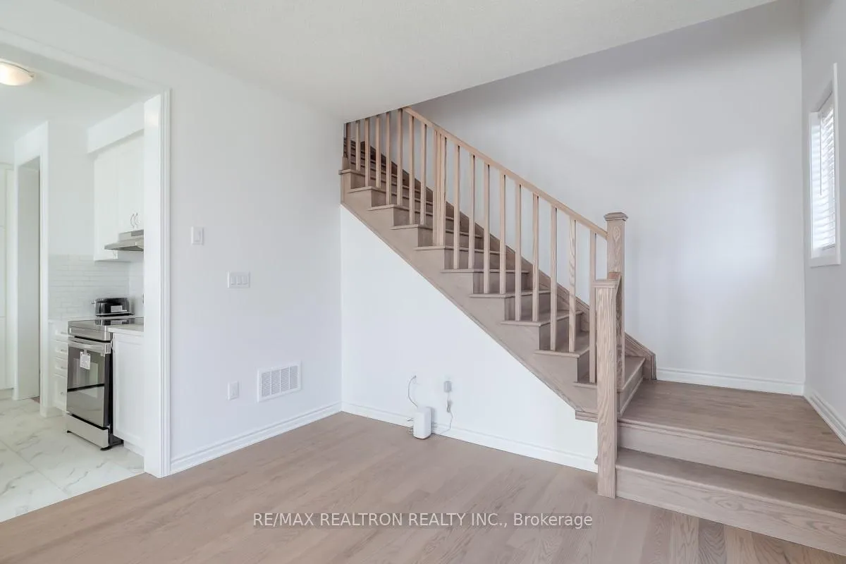 Photo 15 of 3067 Mulberry Lane, Pickering, Rural Pickering — HOMEH