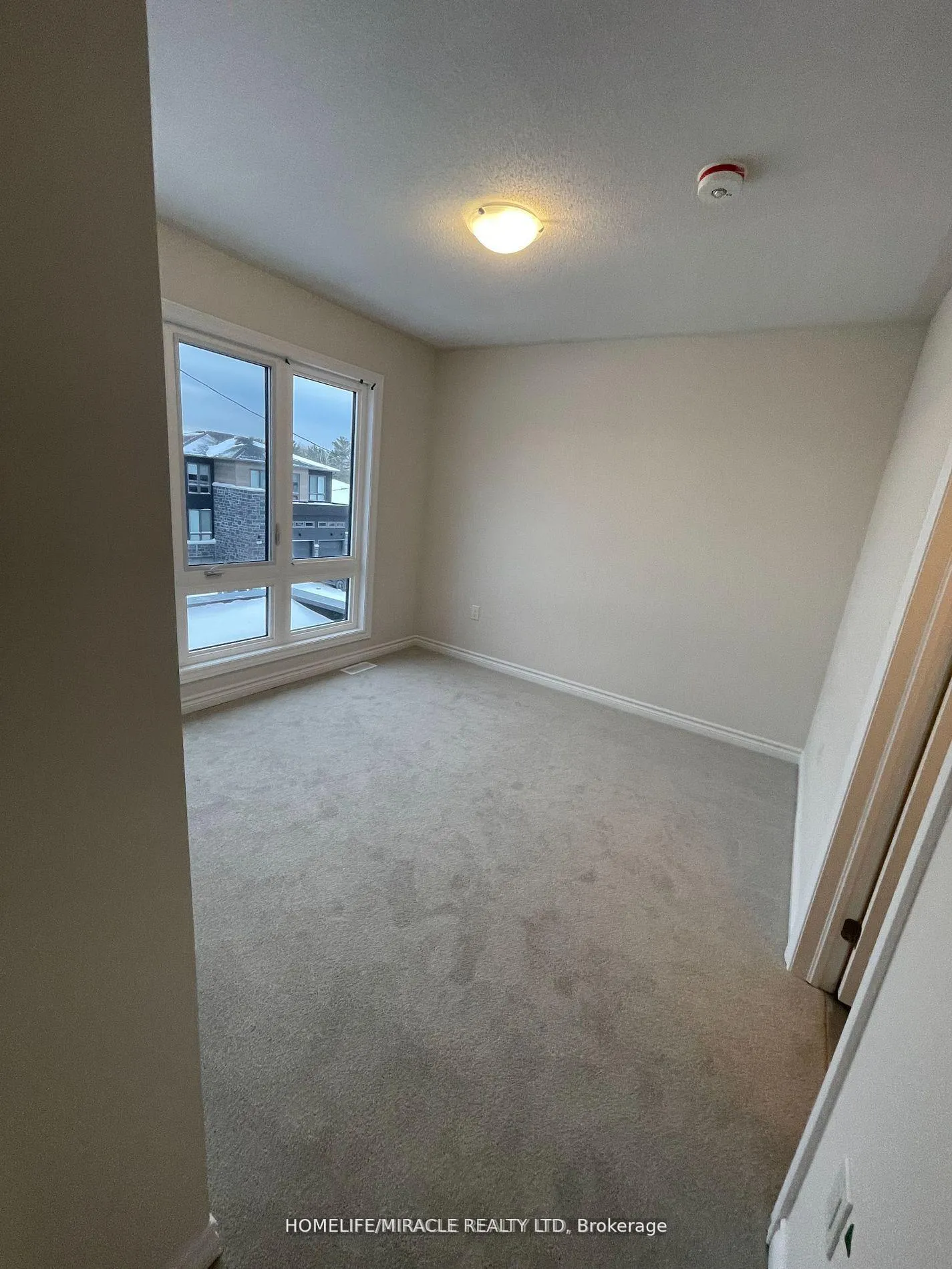 Photo 27 of 99 Berkely Street, Wasaga Beach — HOMEH