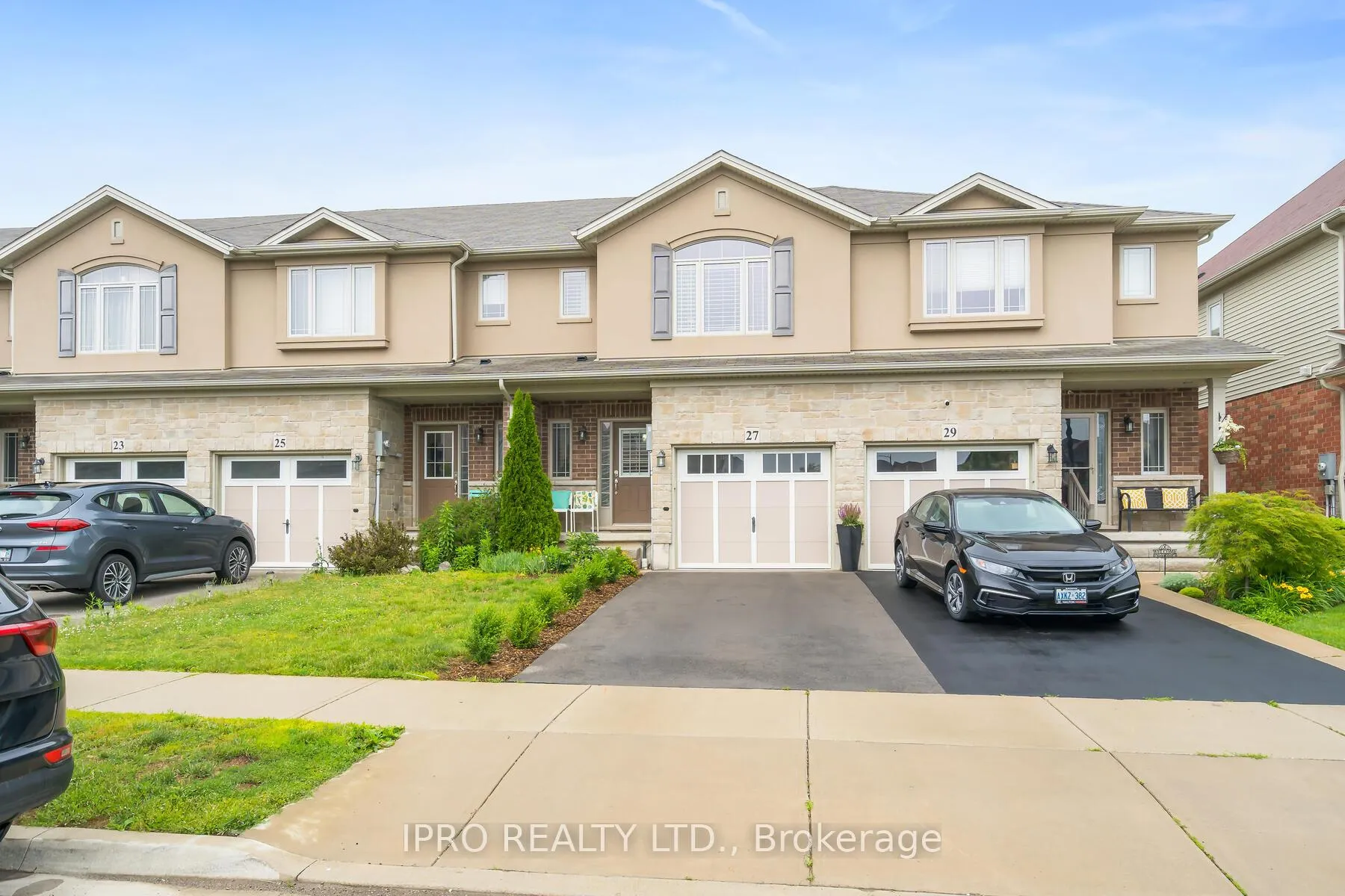 Front of 27 Hitching Post Ridge