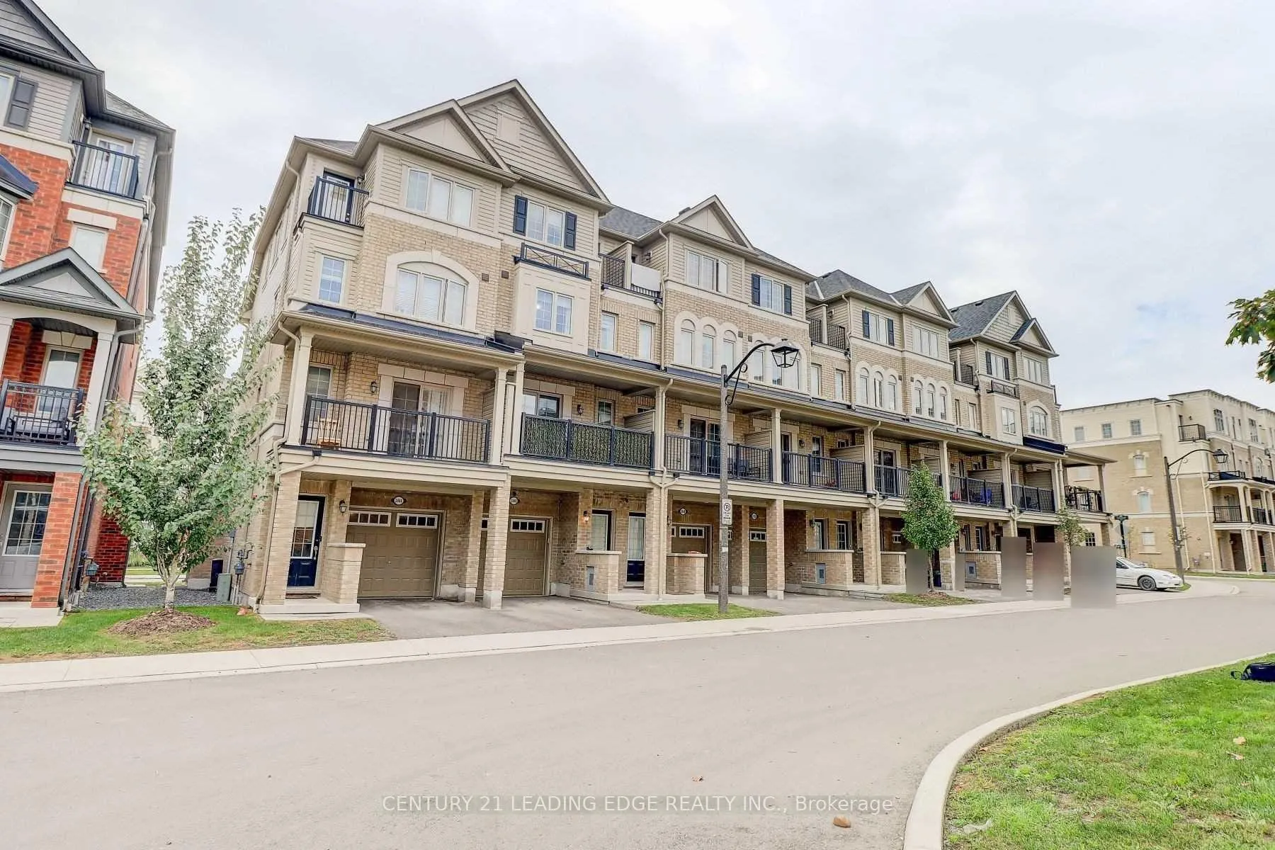 Photo 1 of 2446 Rosedrop Path, Oshawa, Windfields — HOMEH