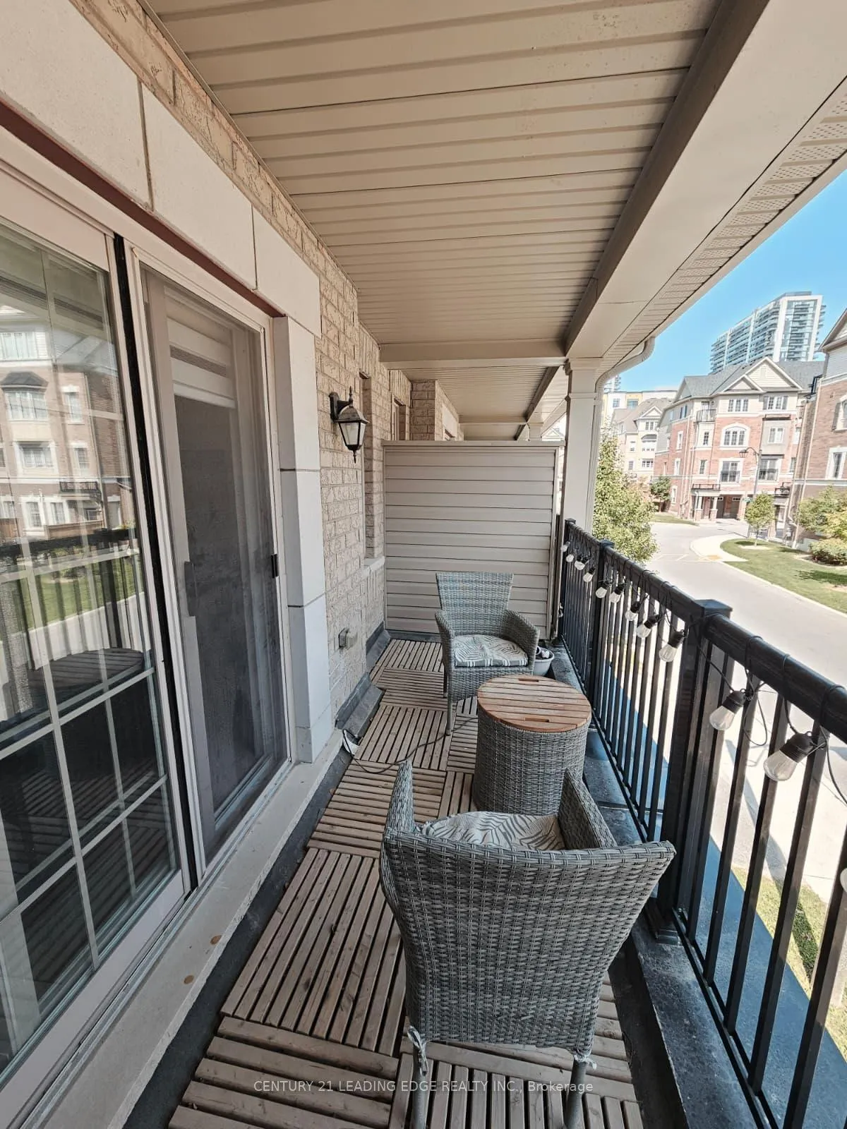 Photo 6 of 2446 Rosedrop Path, Oshawa, Windfields — HOMEH