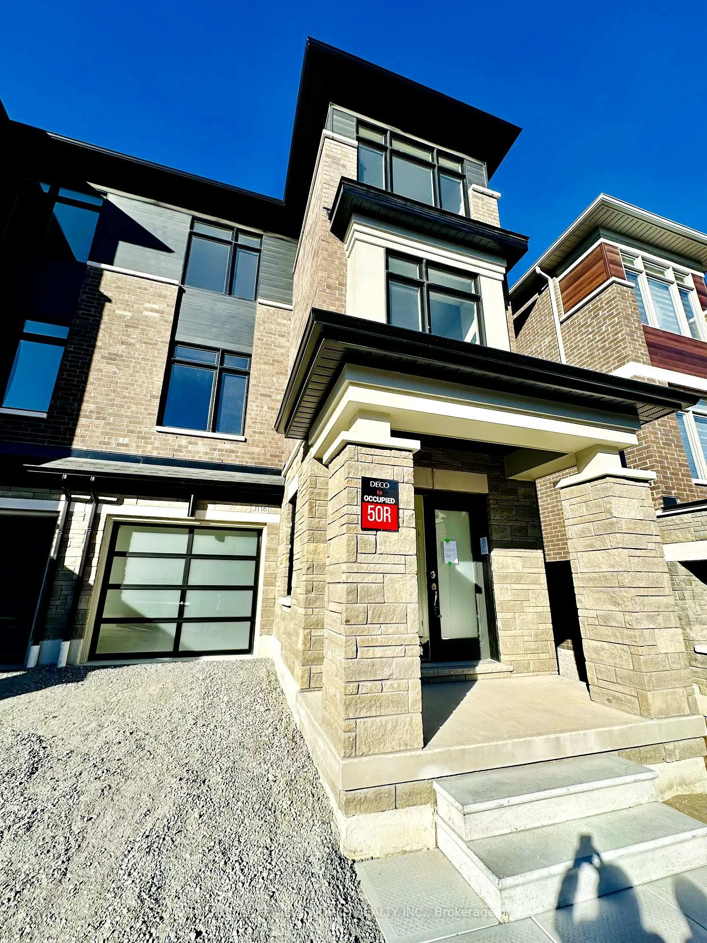 Photo 2 of 1116 Pisces Trail, Pickering, Rural Pickering — HOMEH