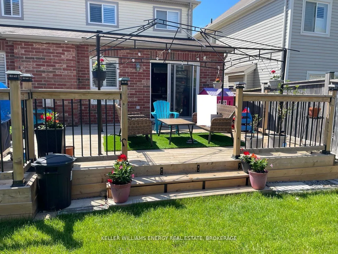 Photo 23 of 1346 Harlstone Crescent, Oshawa, Taunton — HOMEH