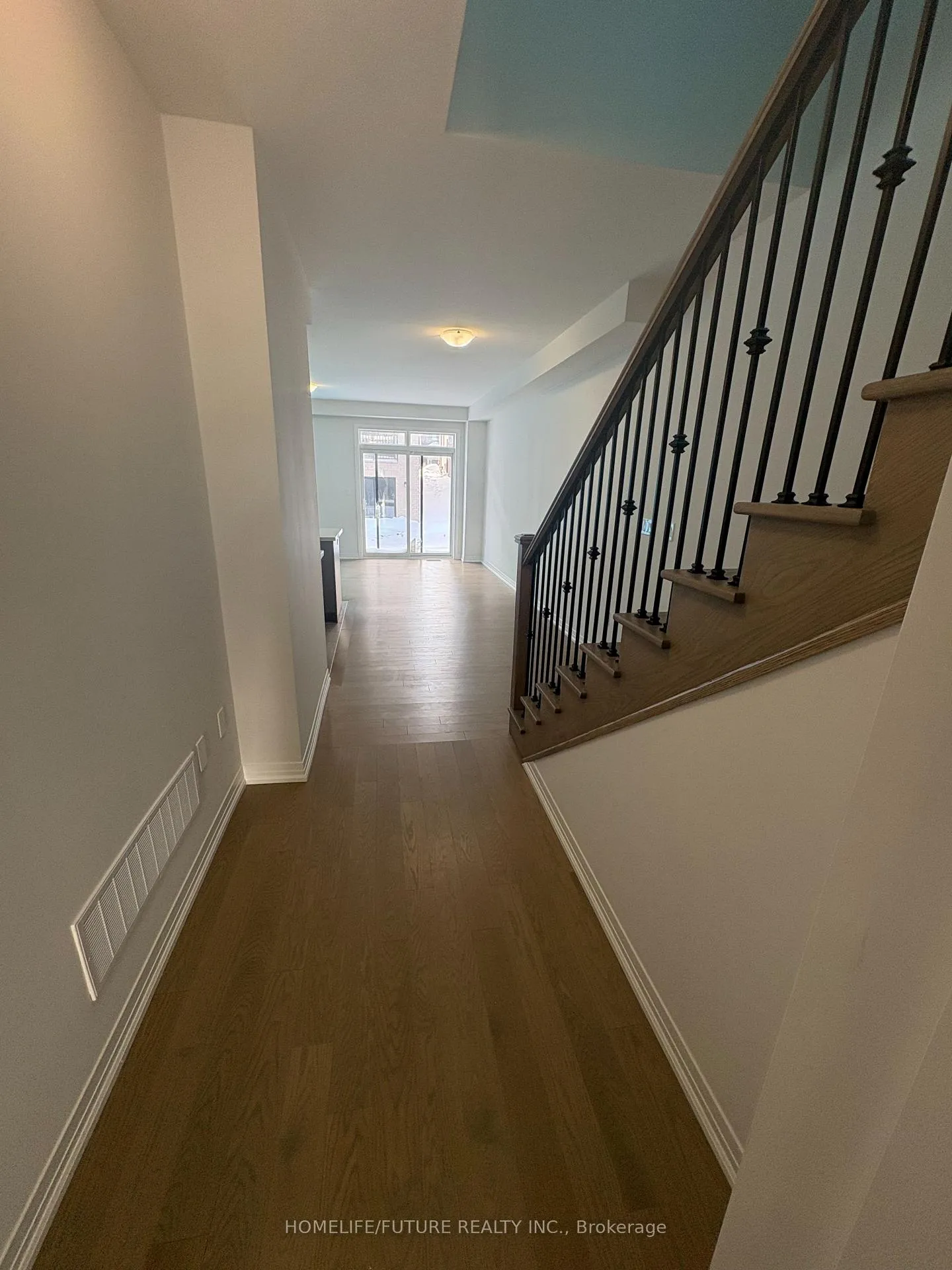Photo 3 of 2974 Seagrass Street, Pickering, Rural Pickering — HOMEH