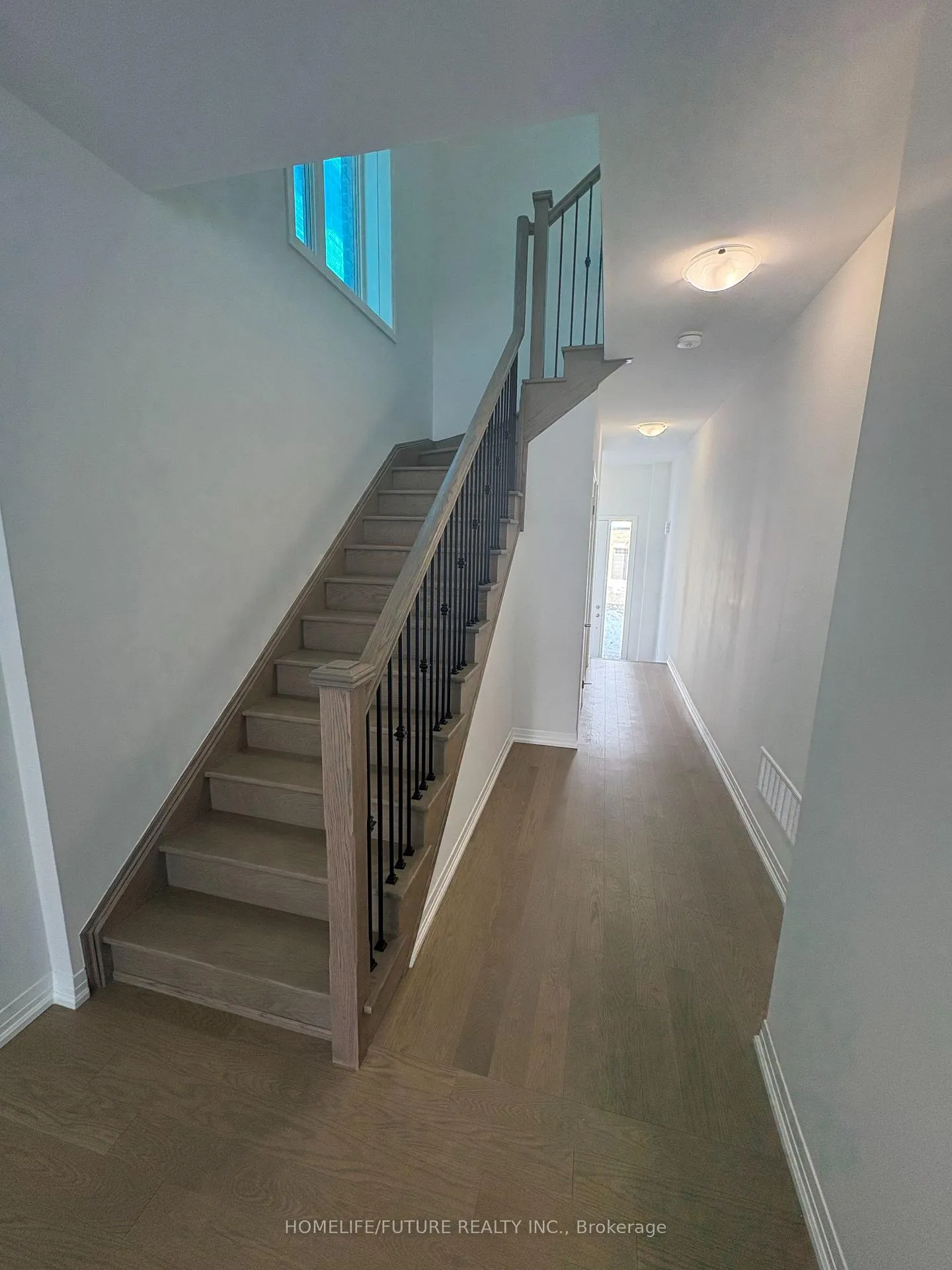 Photo 6 of 2974 Seagrass Street, Pickering, Rural Pickering — HOMEH