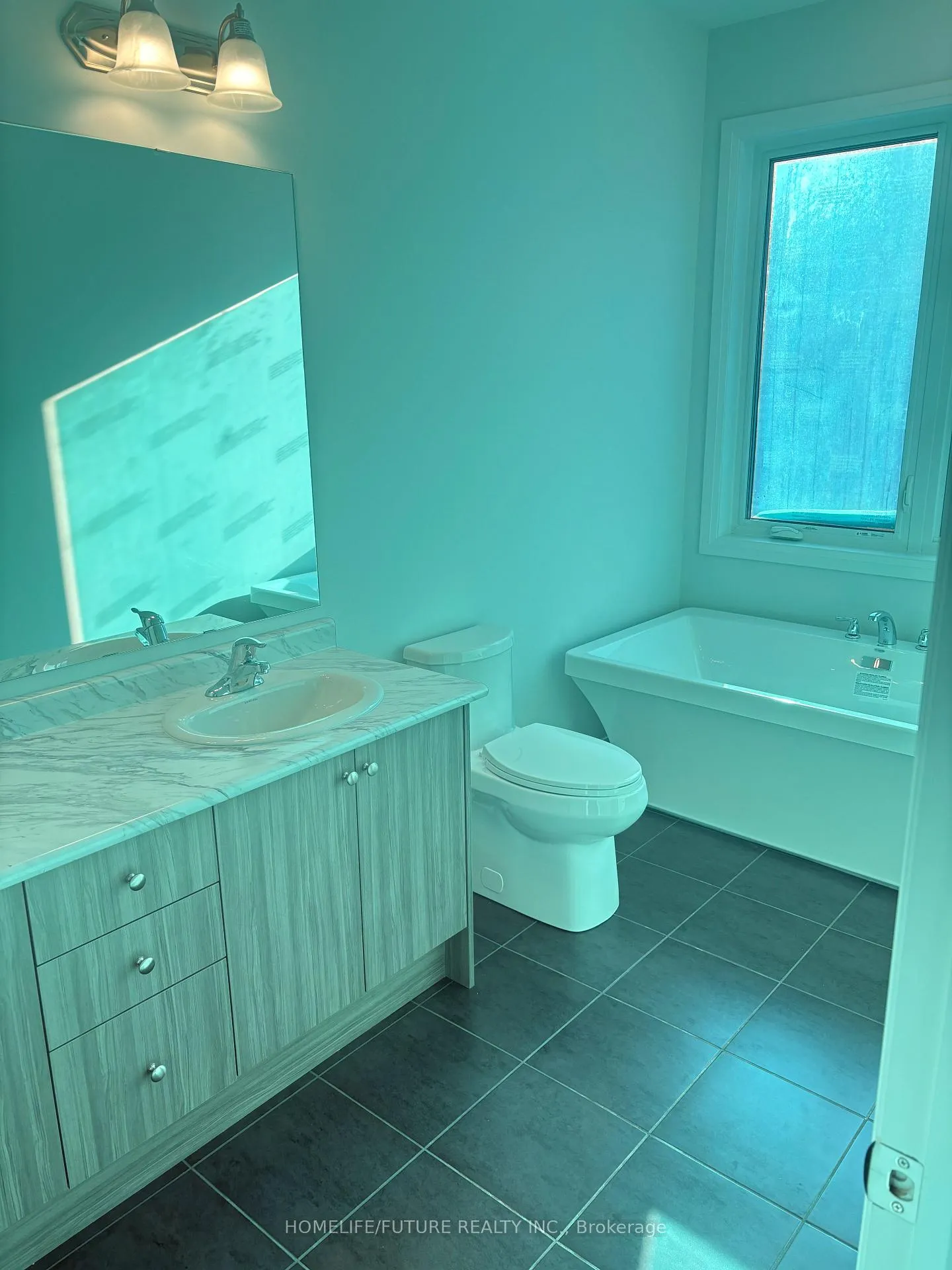 Photo 13 of 2974 Seagrass Street, Pickering, Rural Pickering — HOMEH