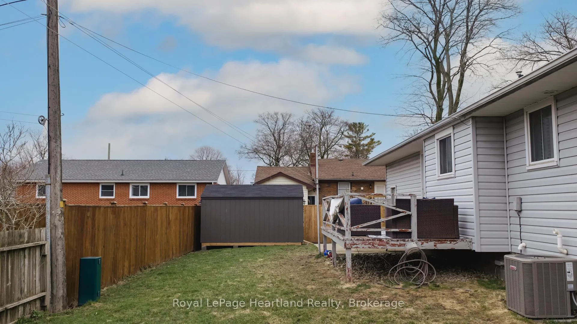 Photo 31 of 137 Oxford Street, Goderich, Goderich (Town) — HOMEH