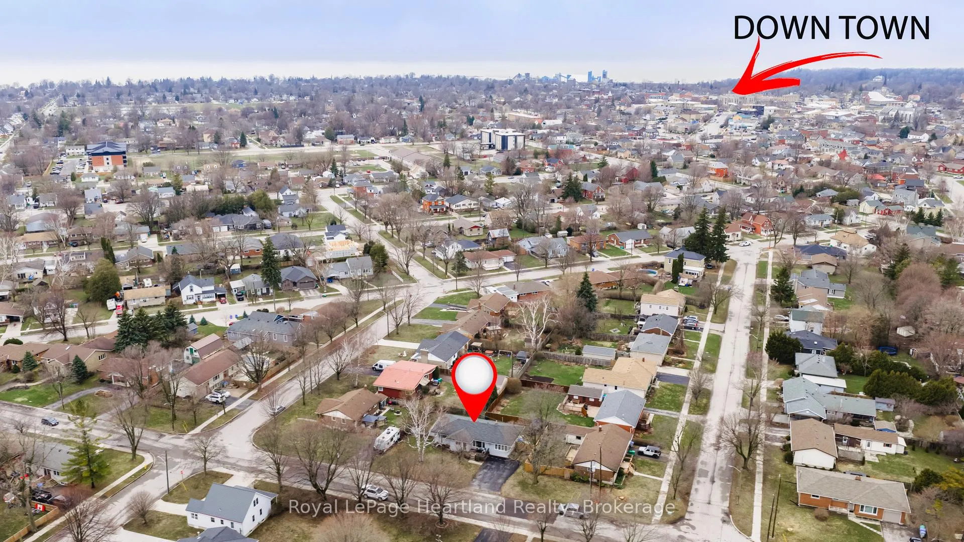 Photo 36 of 137 Oxford Street, Goderich, Goderich (Town) — HOMEH