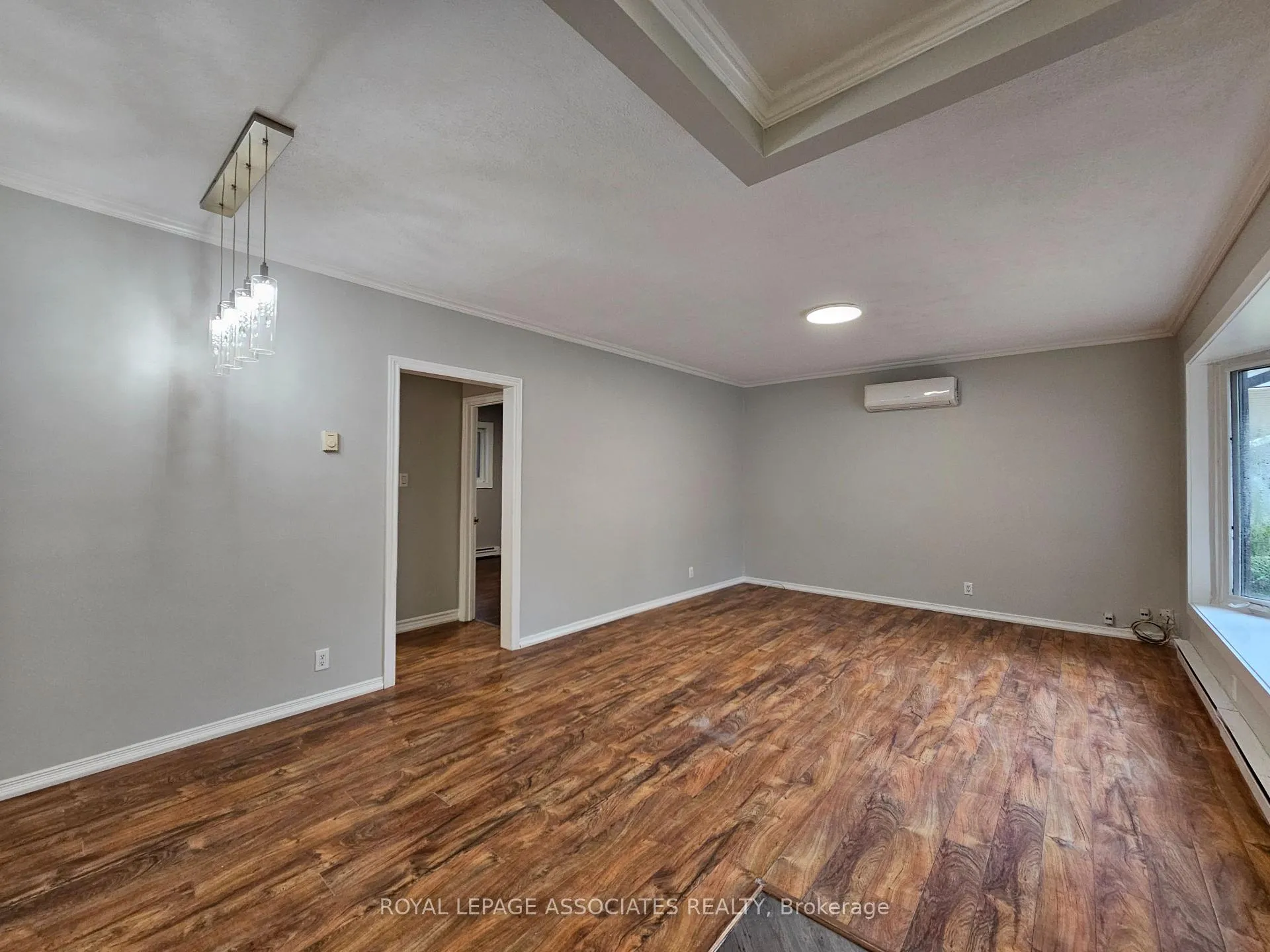 Photo 5 of 154 Burcher Road, Ajax, South East — HOMEH
