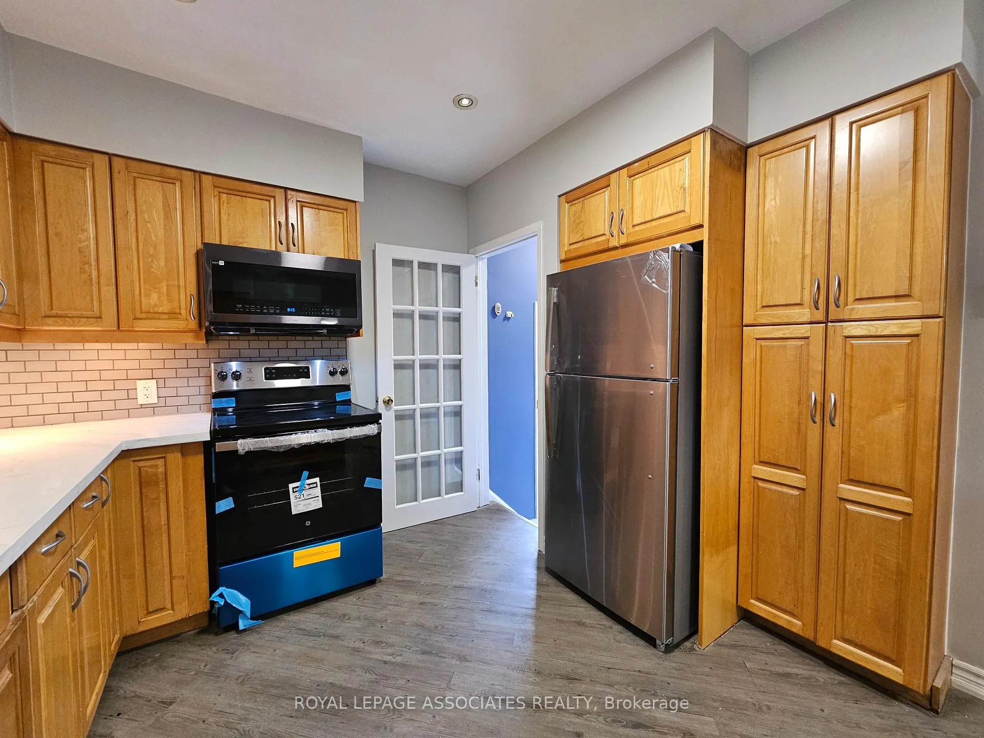 Photo 9 of 154 Burcher Road, Ajax, South East — HOMEH