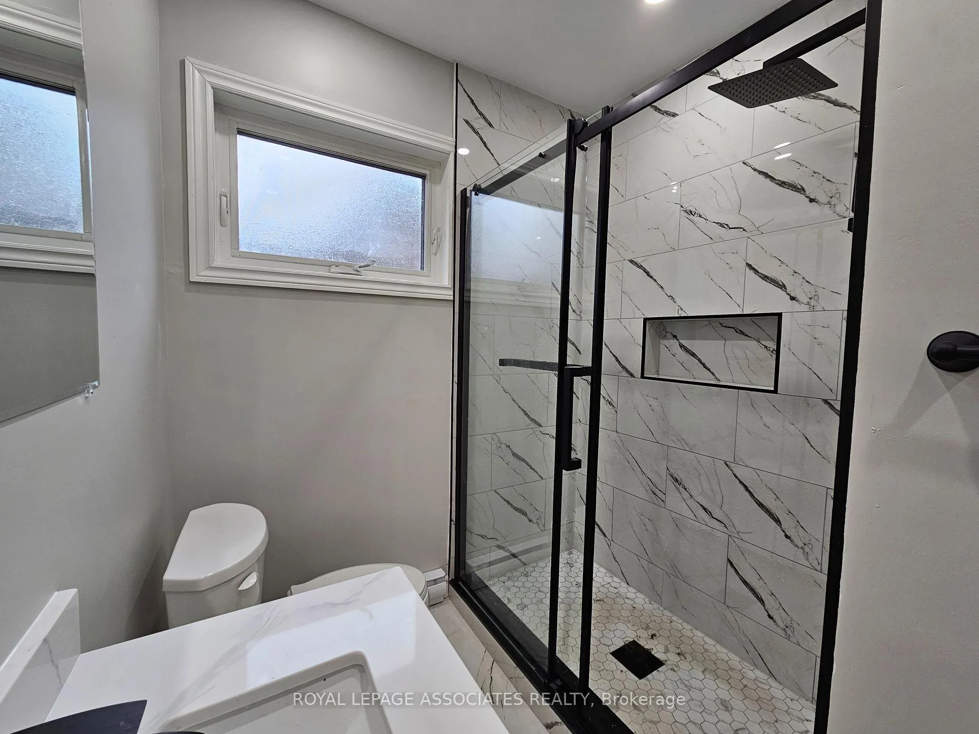 Photo 17 of 154 Burcher Road, Ajax, South East — HOMEH