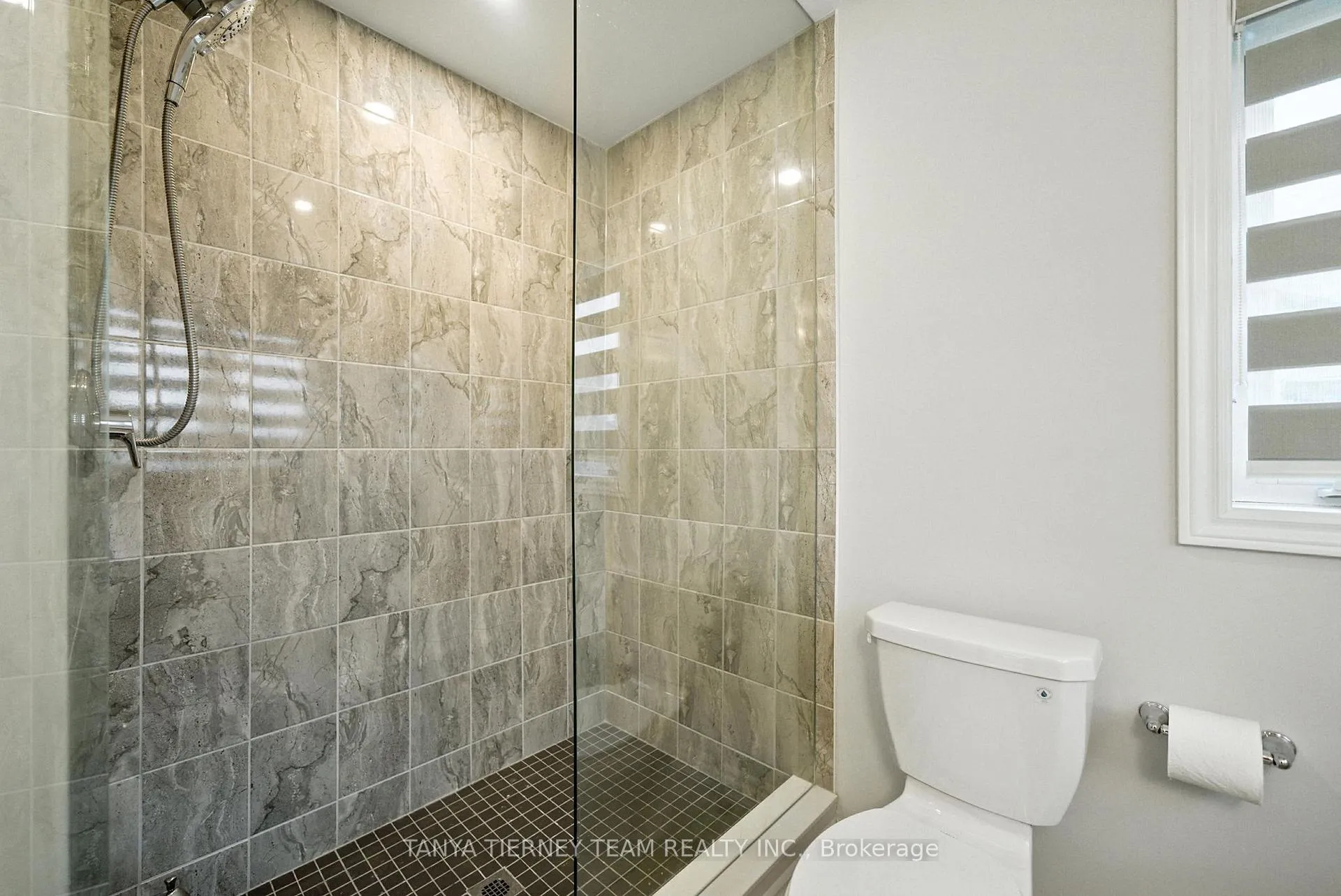 Photo 32 of 95 Bremner Street, Whitby, Rolling Acres — HOMEH