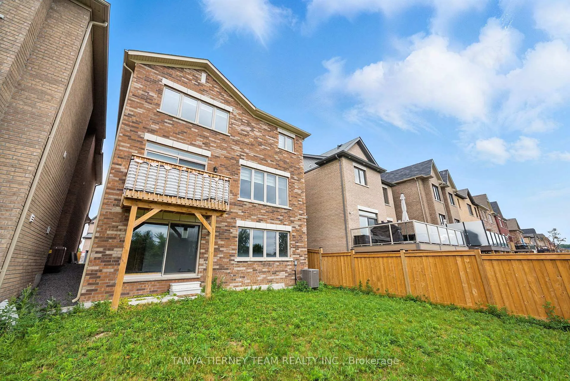 Photo 39 of 95 Bremner Street, Whitby, Rolling Acres — HOMEH