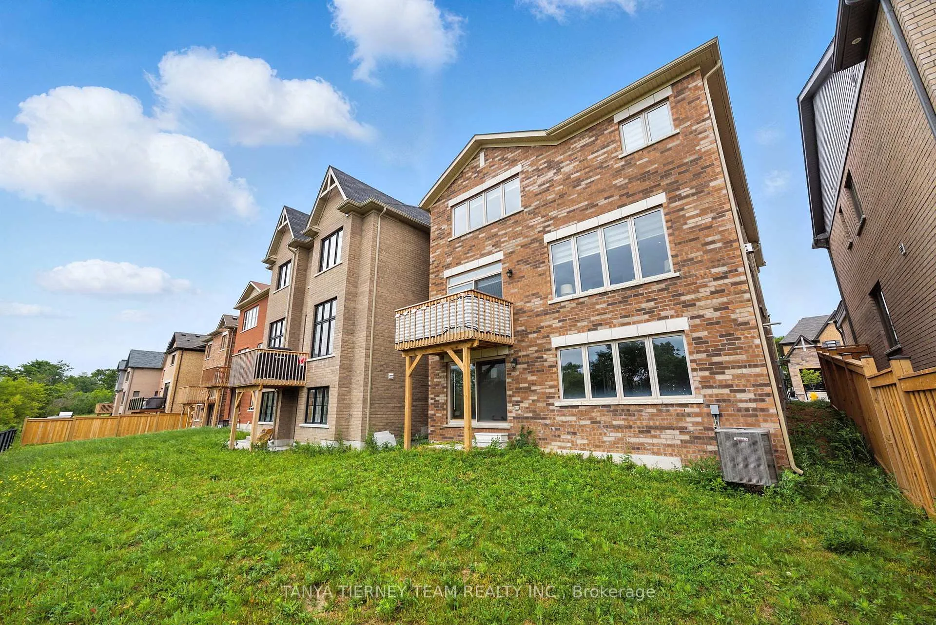 Photo 41 of 95 Bremner Street, Whitby, Rolling Acres — HOMEH