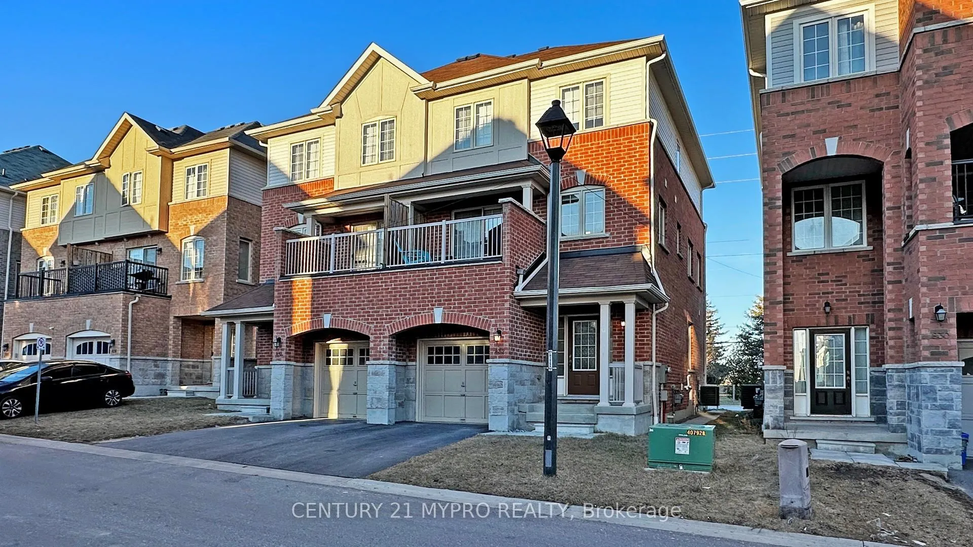 Photo 2 of 832 Audley Road N, Ajax, Northeast Ajax — HOMEH