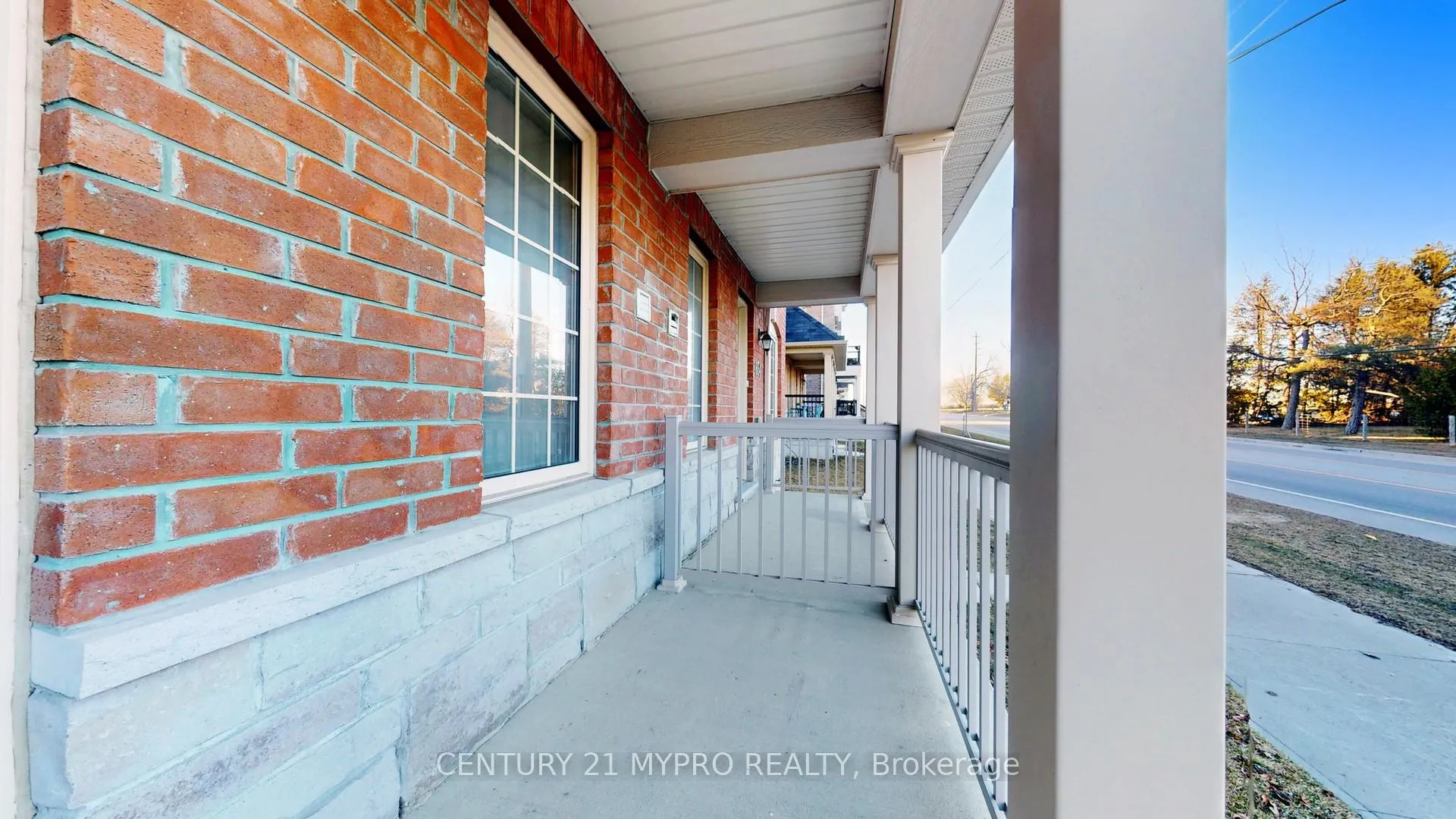 Photo 7 of 832 Audley Road N, Ajax, Northeast Ajax — HOMEH