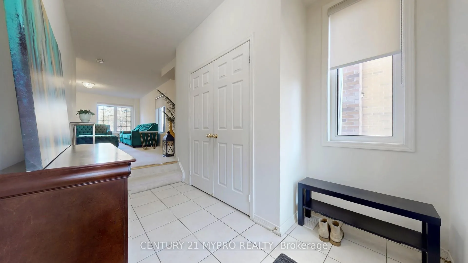 Photo 10 of 832 Audley Road N, Ajax, Northeast Ajax — HOMEH