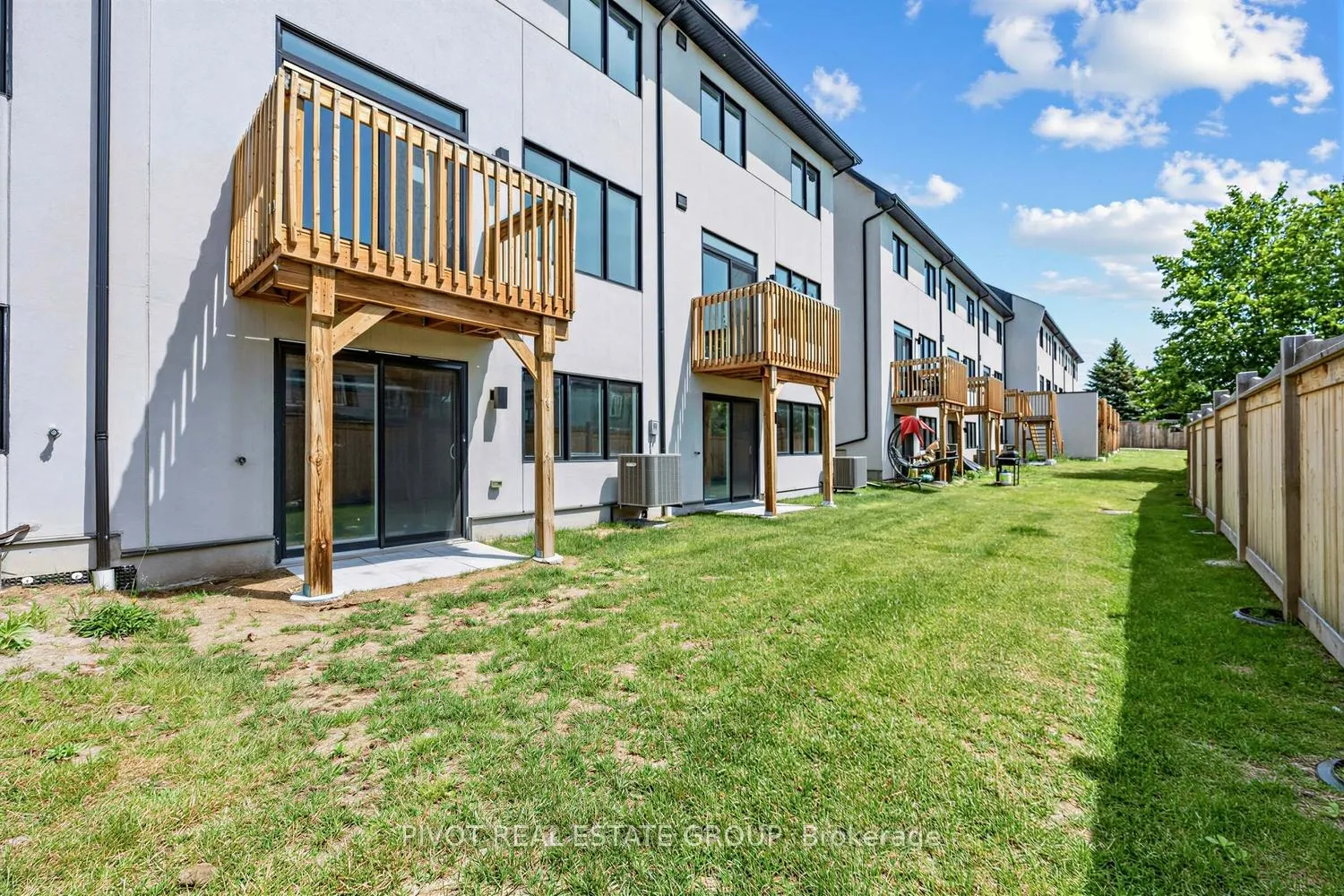 Photo 40 of 9 Lively Way, Whitby, Rolling Acres — HOMEH