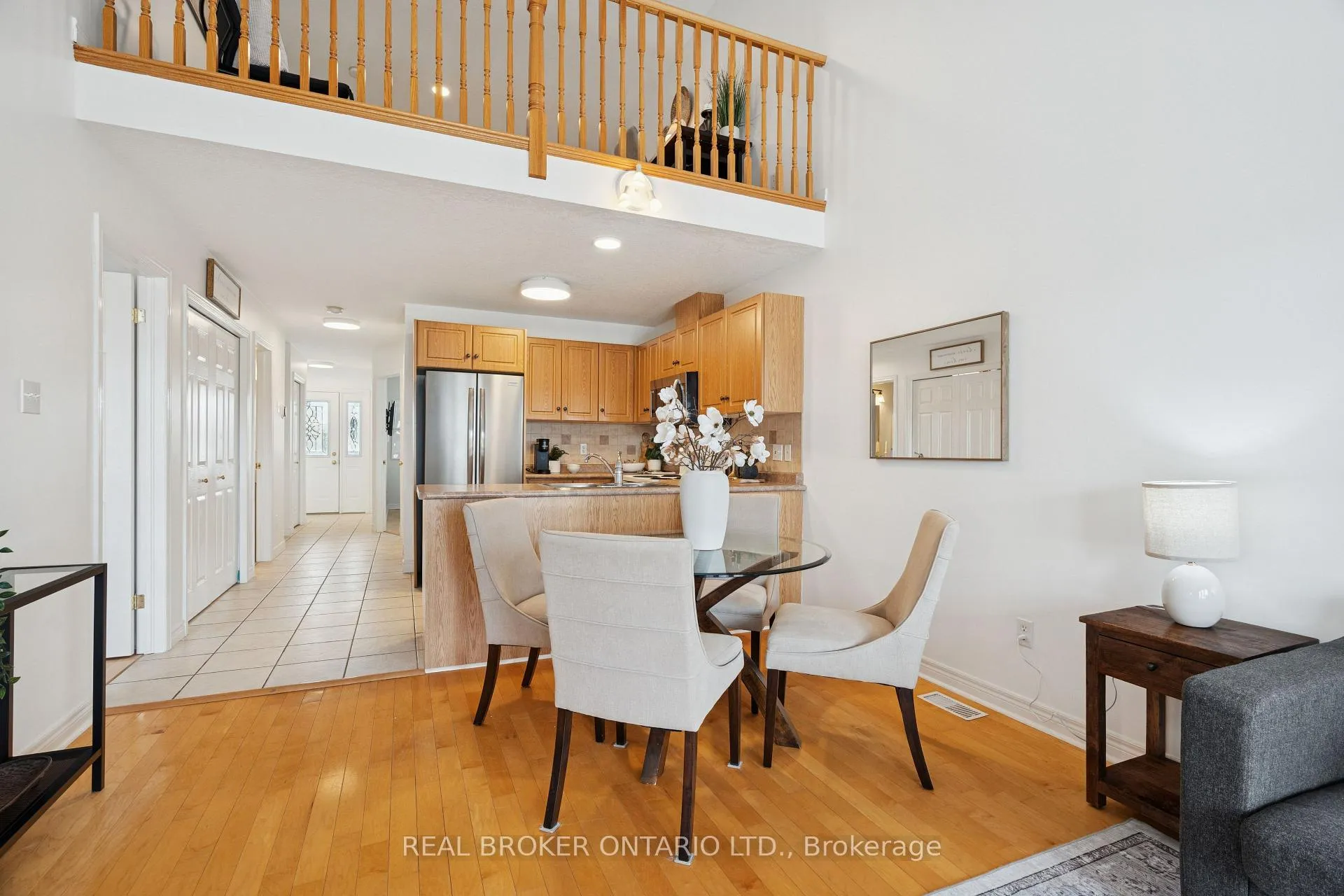 Photo 19 of 75 Doctor Moore Court, Halton Hills, Acton — HOMEH