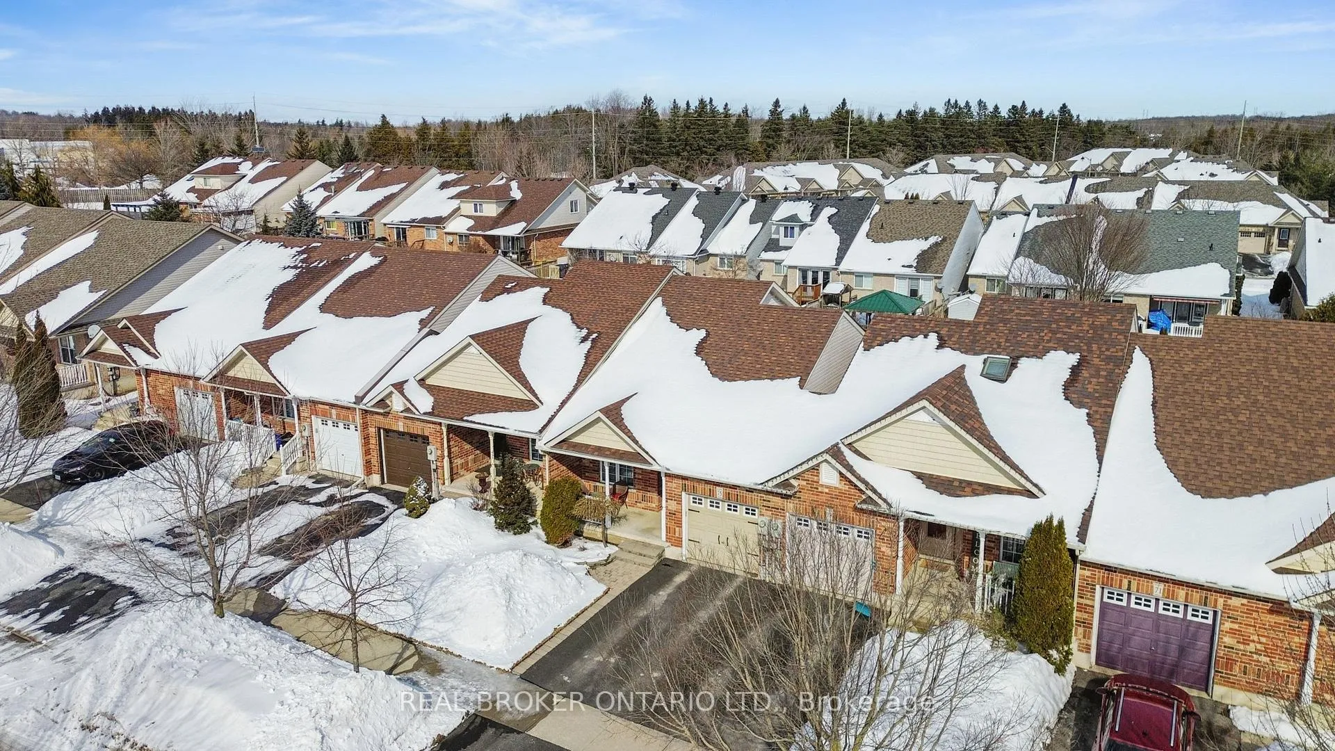 Photo 50 of 75 Doctor Moore Court, Halton Hills, Acton — HOMEH