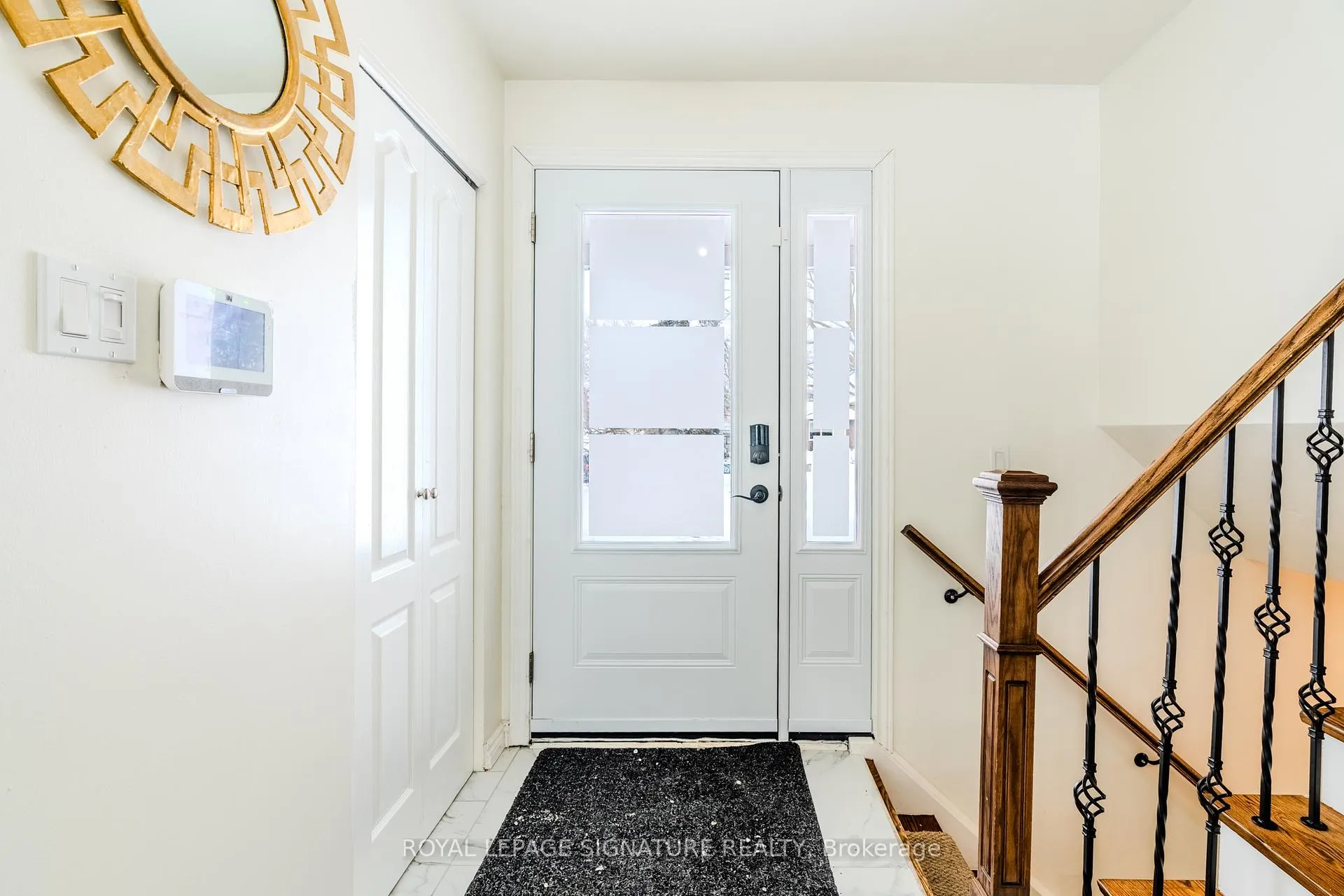 Photo 10 of 596 Arnhem Drive, Oshawa, O'Neill — HOMEH