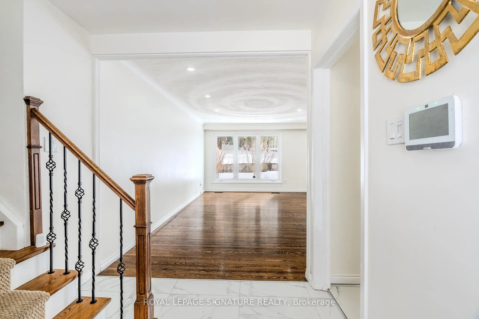 Photo 11 of 596 Arnhem Drive, Oshawa, O'Neill — HOMEH
