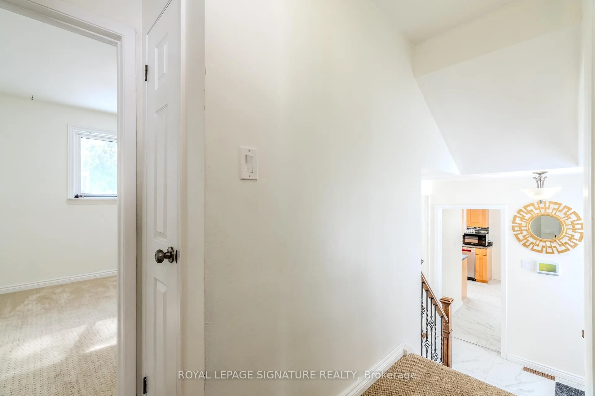 Photo 23 of 596 Arnhem Drive, Oshawa, O'Neill — HOMEH