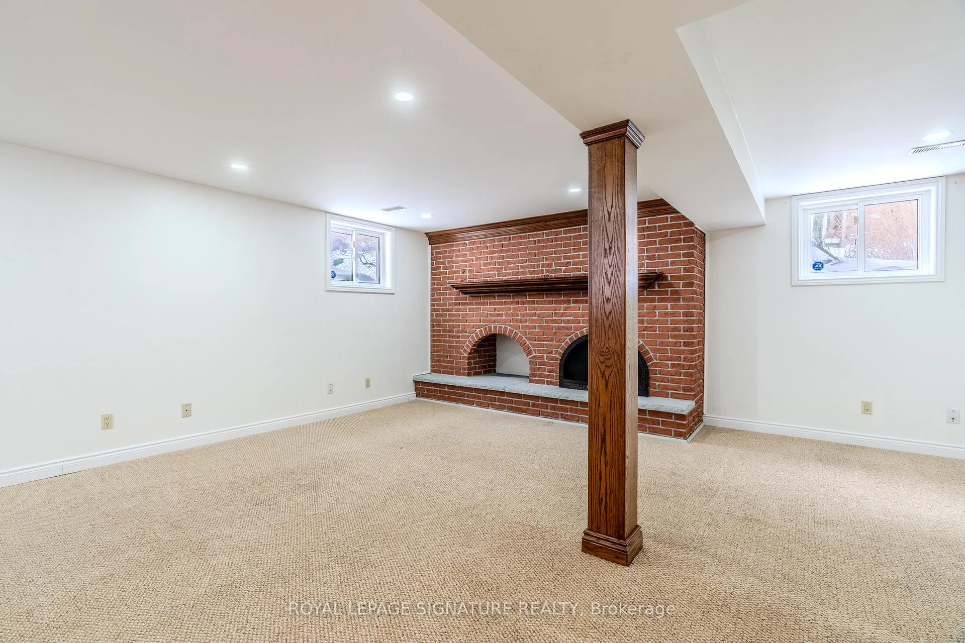 Photo 33 of 596 Arnhem Drive, Oshawa, O'Neill — HOMEH