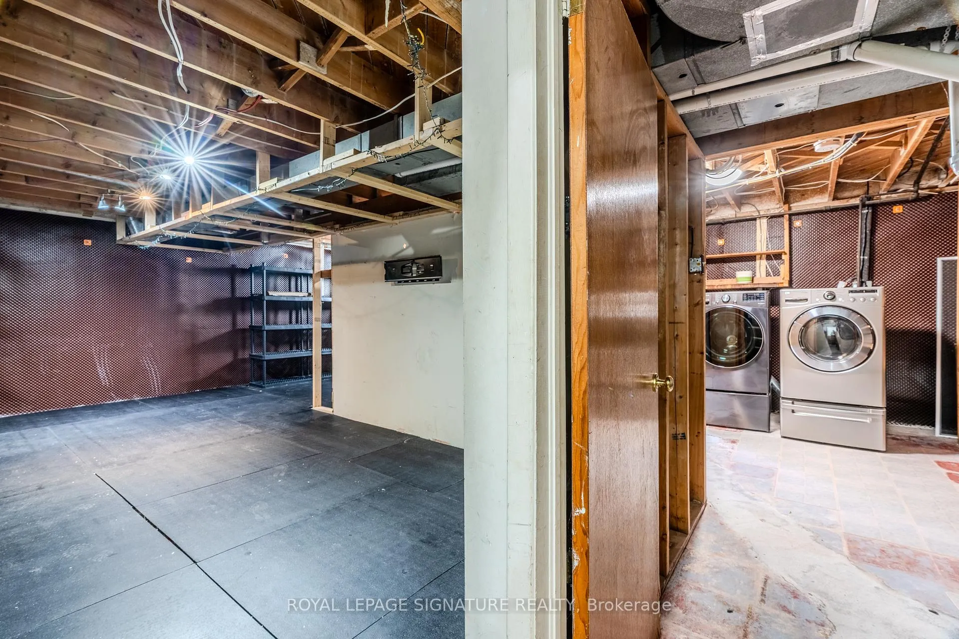 Photo 37 of 596 Arnhem Drive, Oshawa, O'Neill — HOMEH