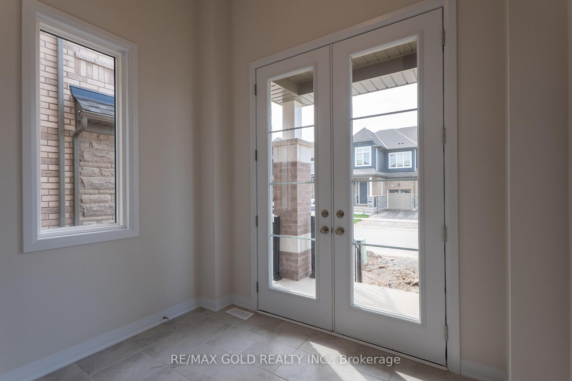 Photo 13 of 70 Conboy Drive, Erin — HOMEH