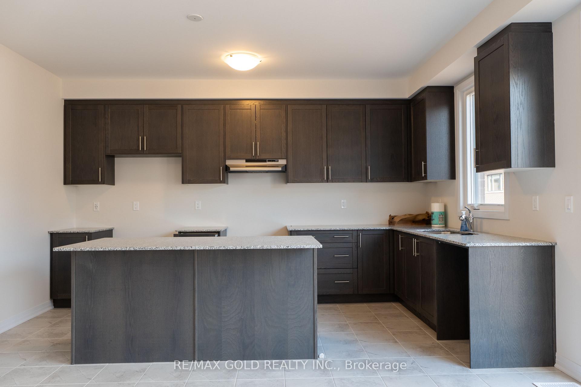 Photo 19 of 70 Conboy Drive, Erin — HOMEH