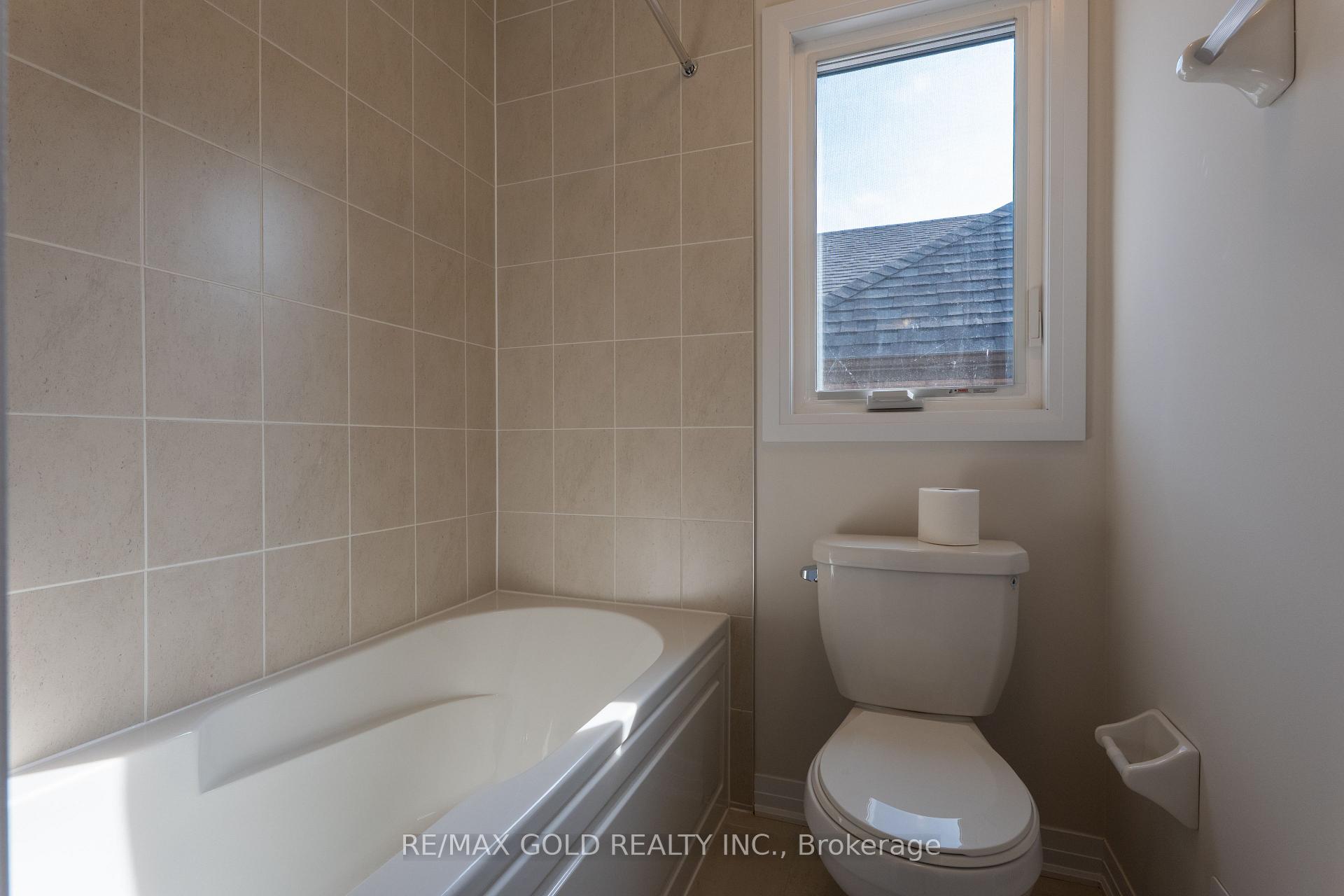 Photo 30 of 70 Conboy Drive, Erin — HOMEH