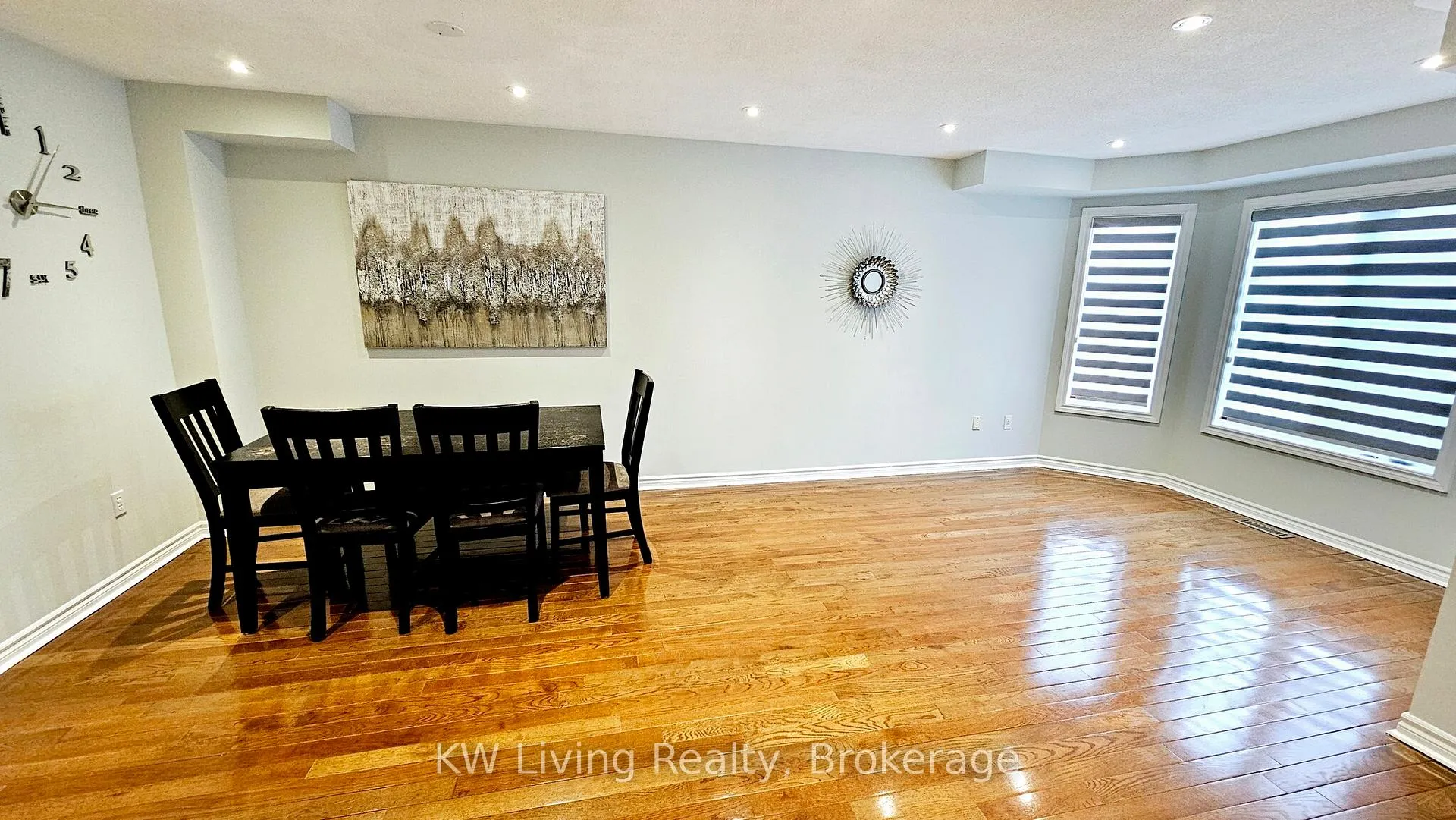 Photo 5 of 557 William Berczy Boulevard, Markham, Berczy — HOMEH
