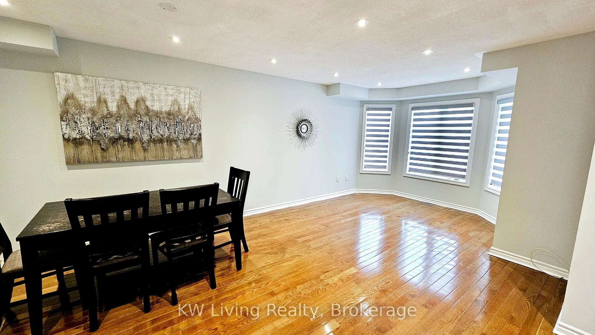 Photo 6 of 557 William Berczy Boulevard, Markham, Berczy — HOMEH