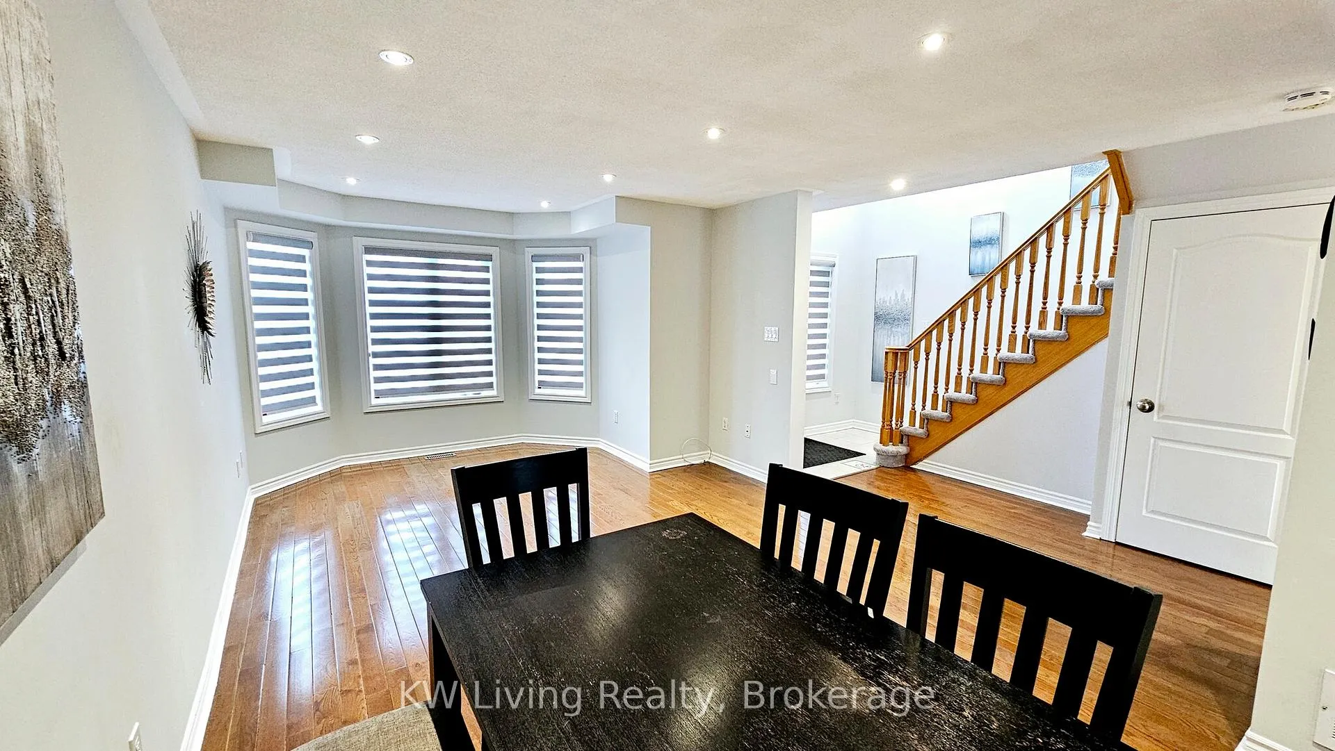 Photo 7 of 557 William Berczy Boulevard, Markham, Berczy — HOMEH
