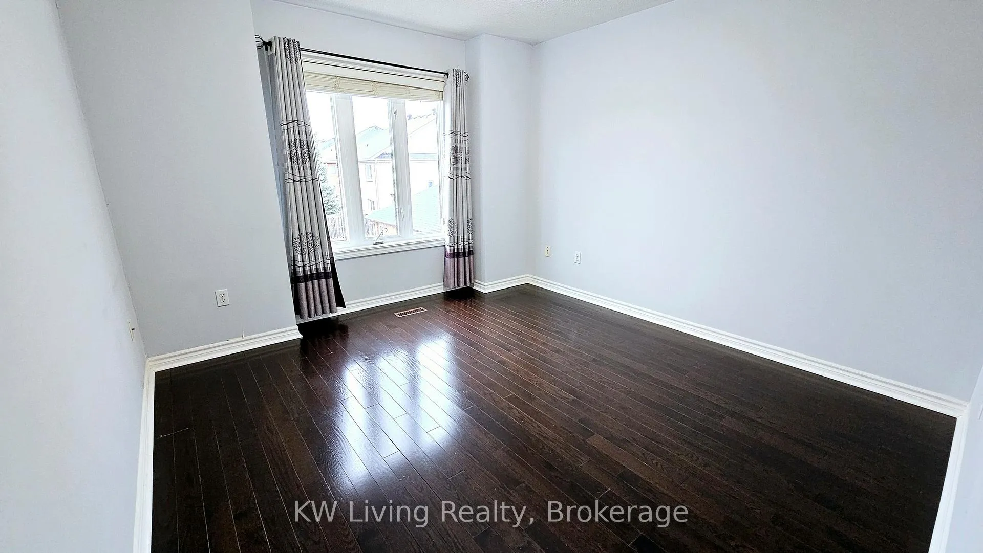 Photo 20 of 557 William Berczy Boulevard, Markham, Berczy — HOMEH