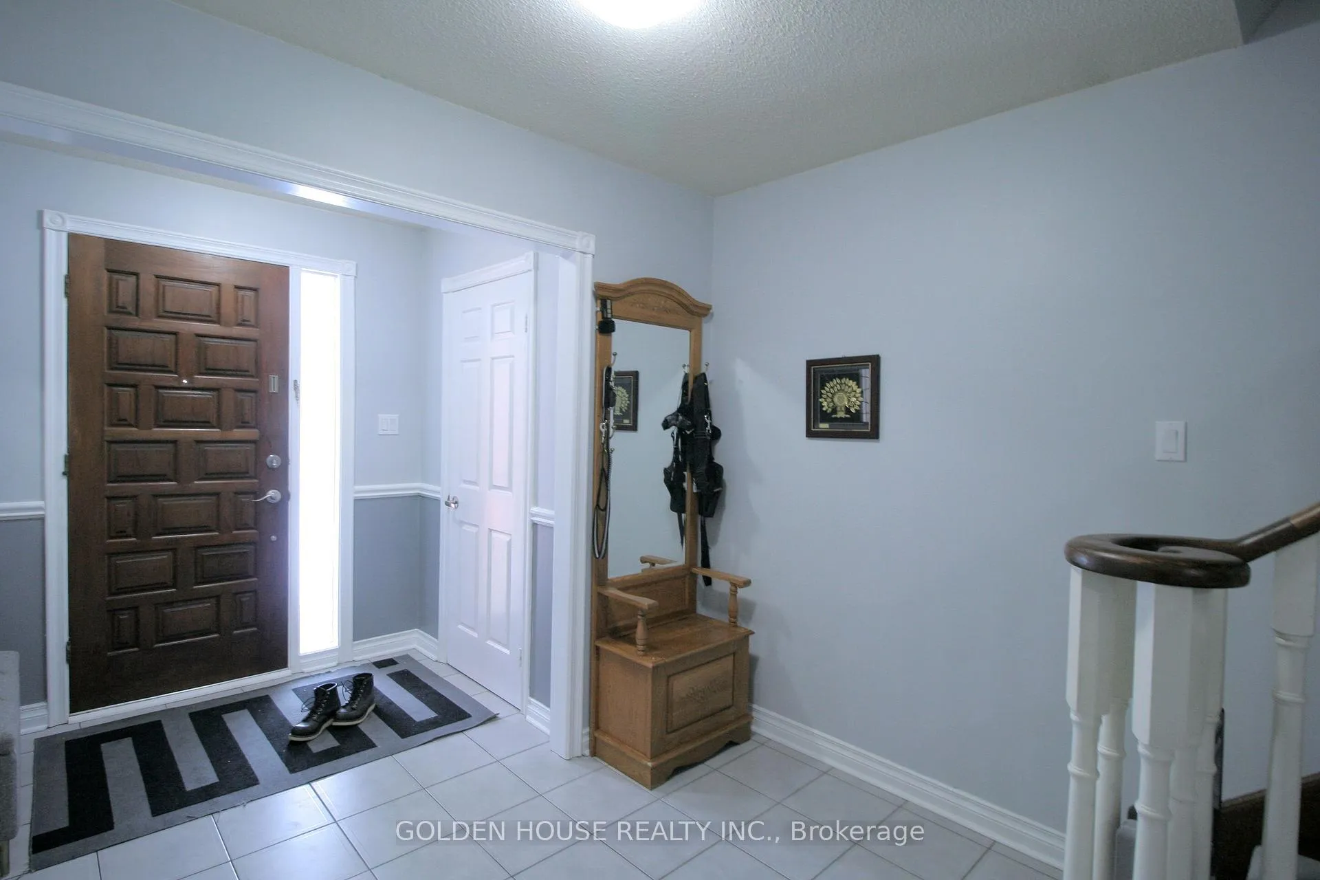 Photo 2 of 84 Wade Gate, Vaughan, Brownridge — HOMEH