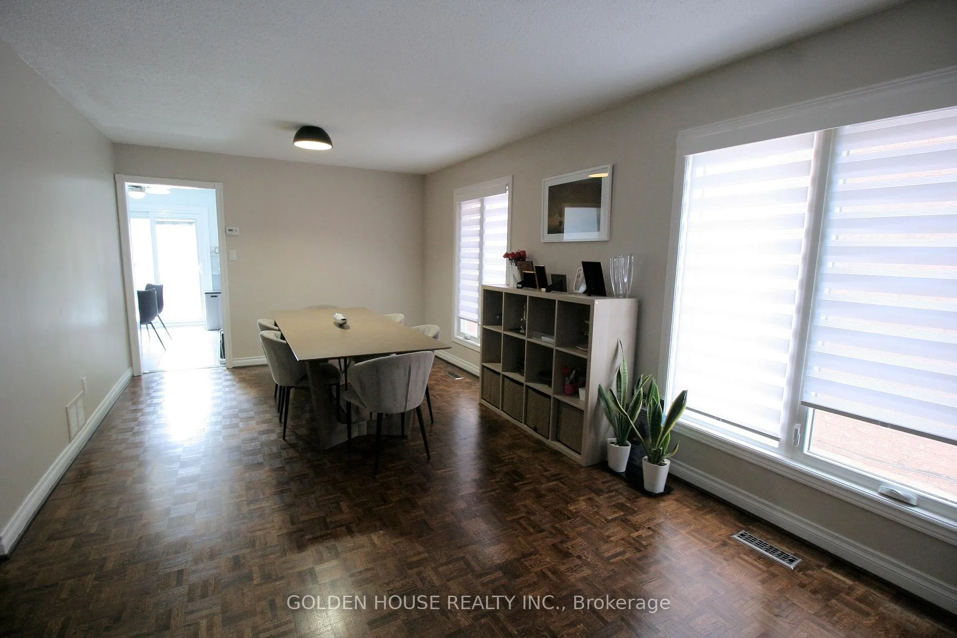 Photo 4 of 84 Wade Gate, Vaughan, Brownridge — HOMEH
