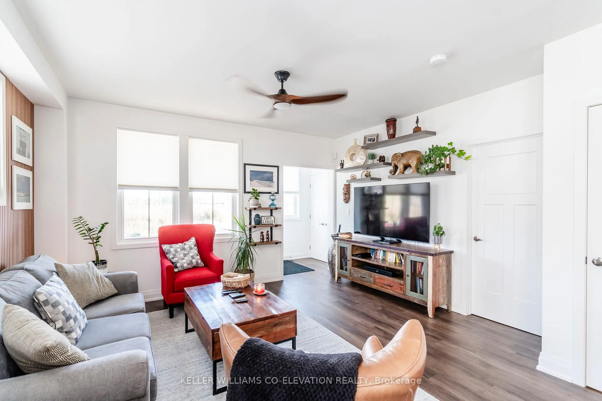Photo 5 of 36 Danielle Crescent, Midland — HOMEH