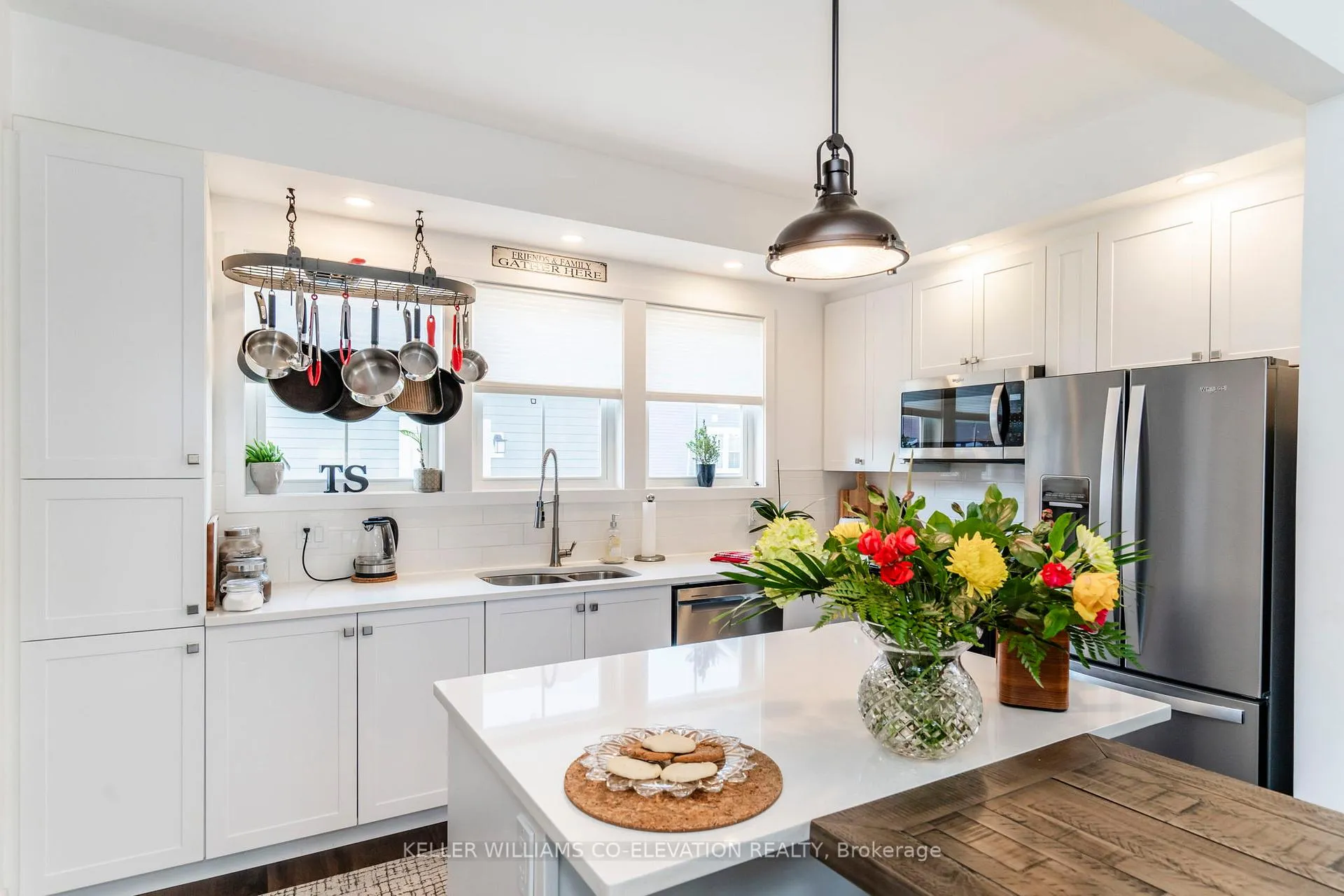 Photo 12 of 36 Danielle Crescent, Midland — HOMEH