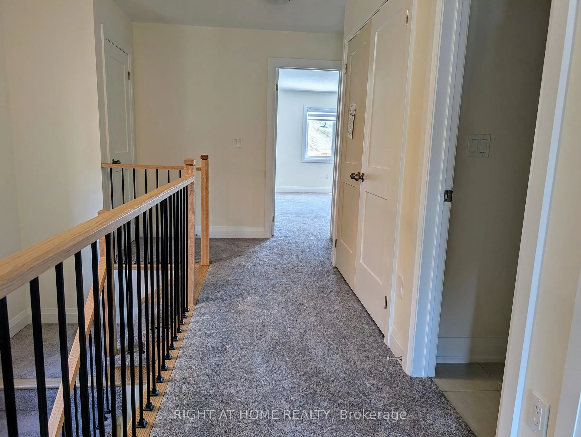 Photo 17 of 101 North Garden Boulevard N, Scugog, Port Perry — HOMEH