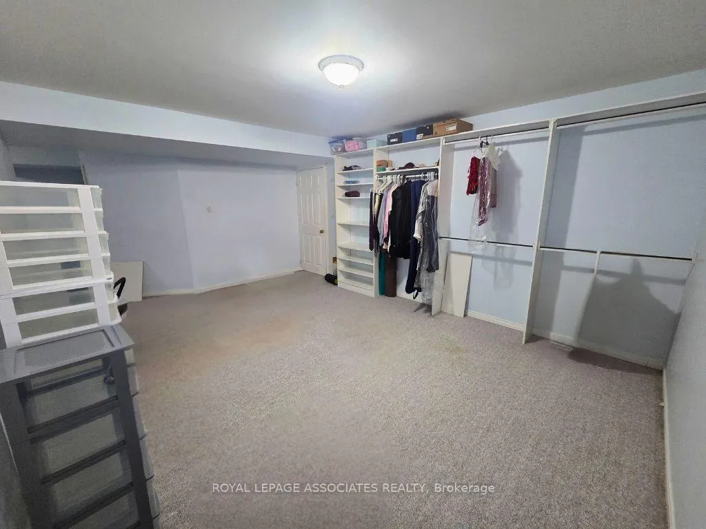 Photo 21 of 1005 Maury Crescent, Pickering, Liverpool — HOMEH