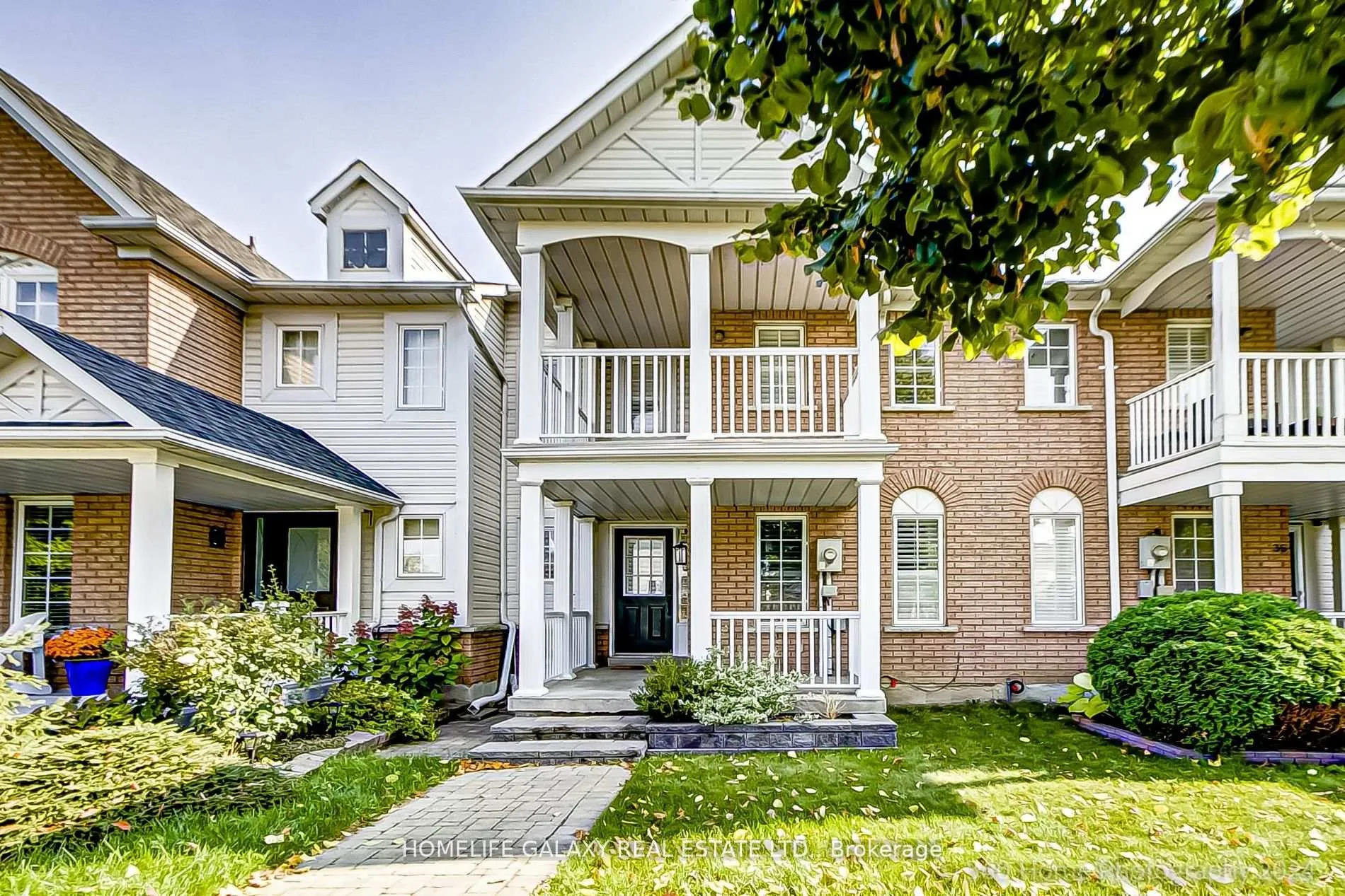 Photo 1 of 37 Point Hope Place, Whitby, Port Whitby — HOMEH