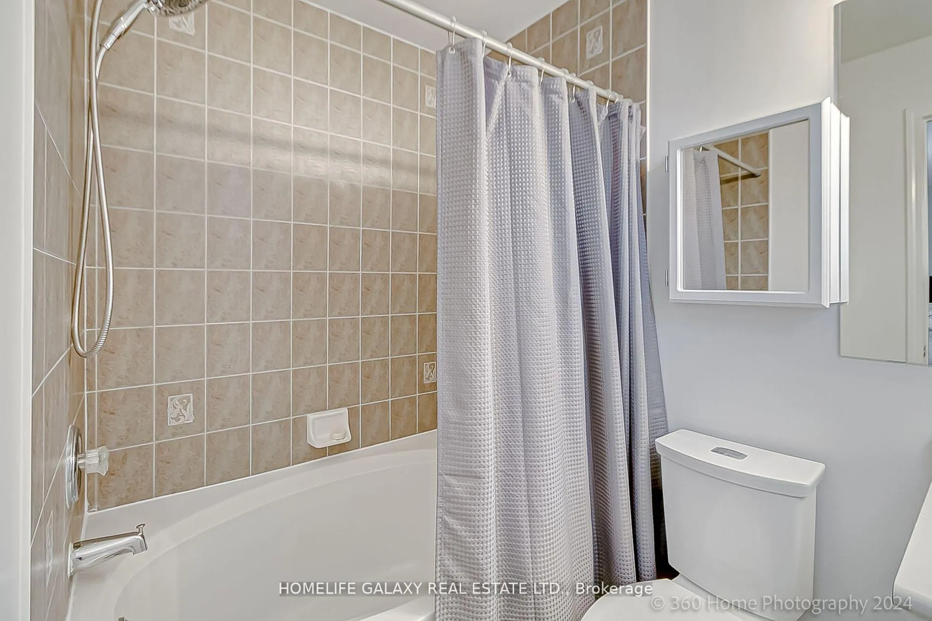 Photo 19 of 37 Point Hope Place, Whitby, Port Whitby — HOMEH