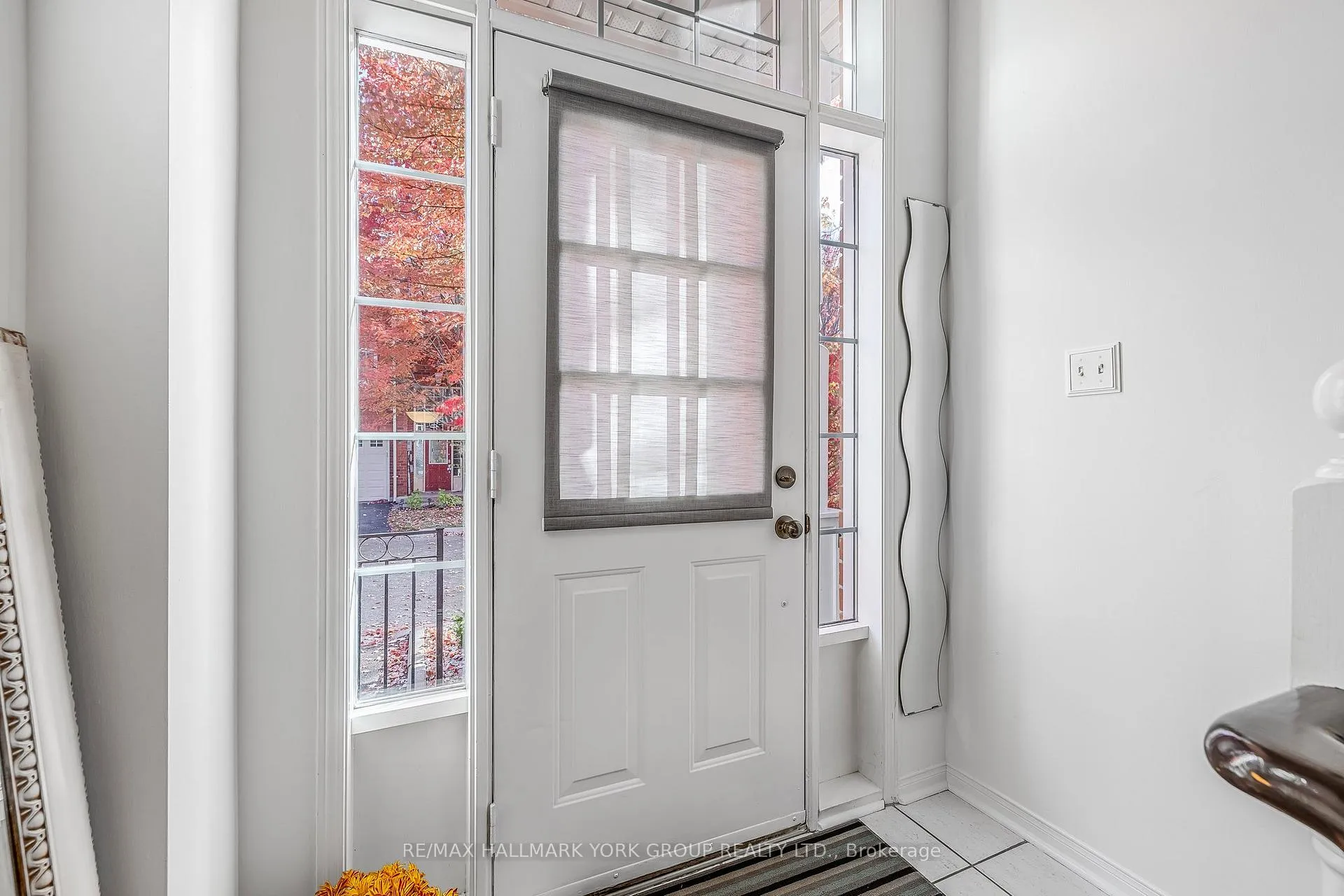 Photo 4 of 89 Mosaics Avenue, Aurora, Aurora Highlands — HOMEH