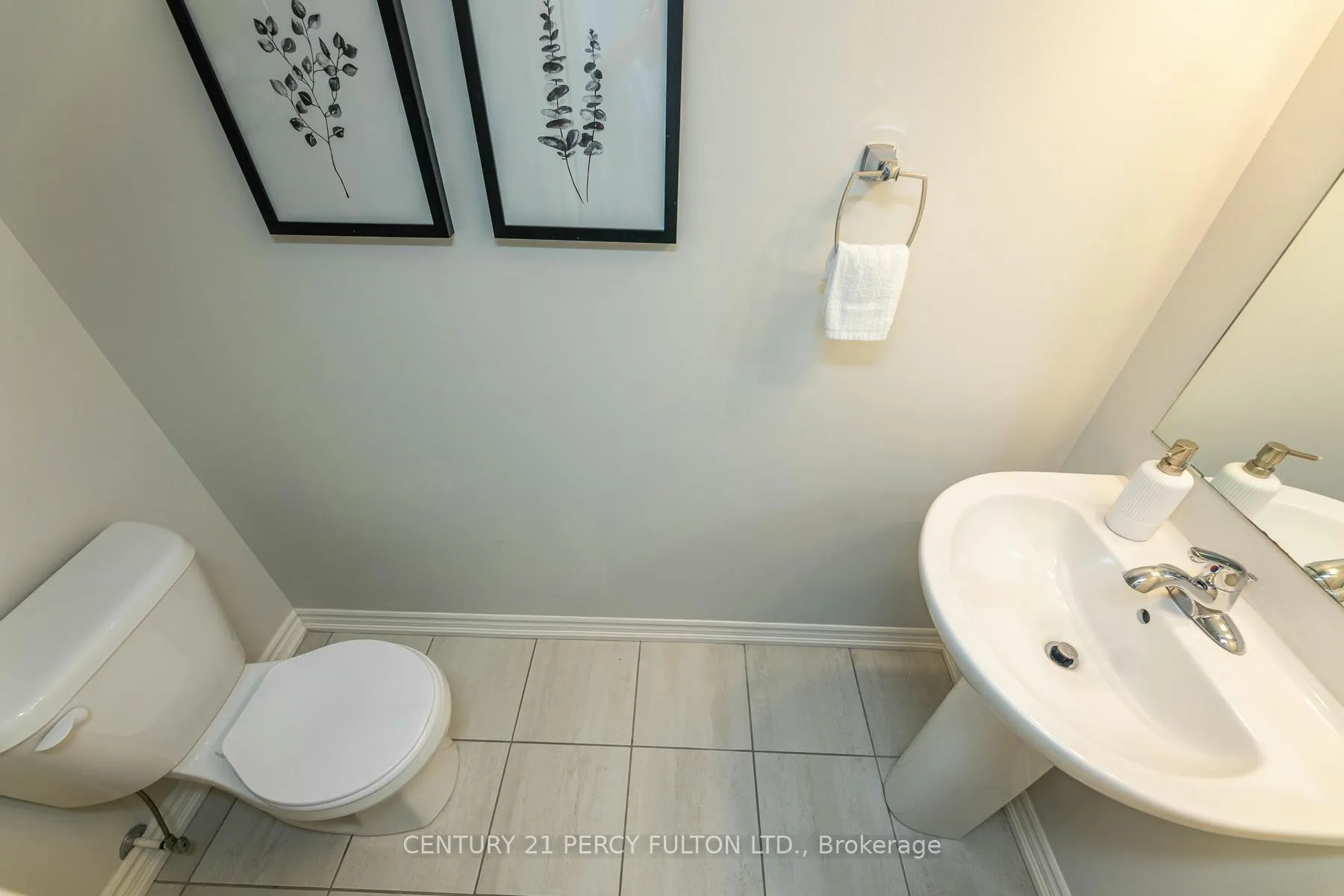 Photo 9 of 2655 Jackpine Crossing, Pickering, Duffin Heights — HOMEH