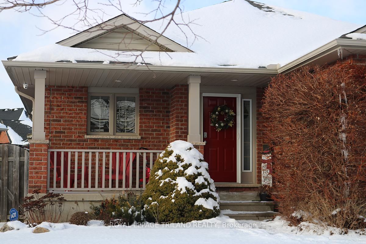 Photo 2 of 76 Shaw Boulevard, Central Elgin, Rural Central Elgin — HOMEH