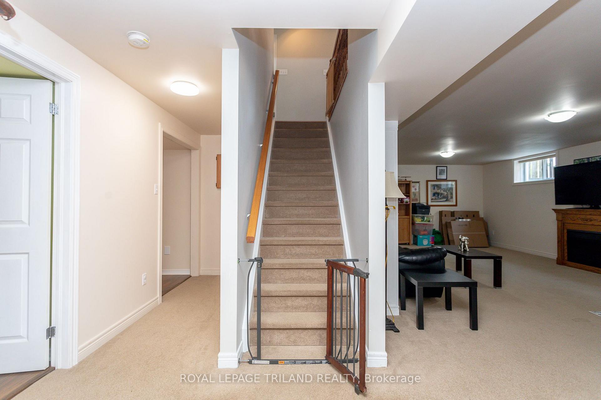 Photo 22 of 76 Shaw Boulevard, Central Elgin, Rural Central Elgin — HOMEH
