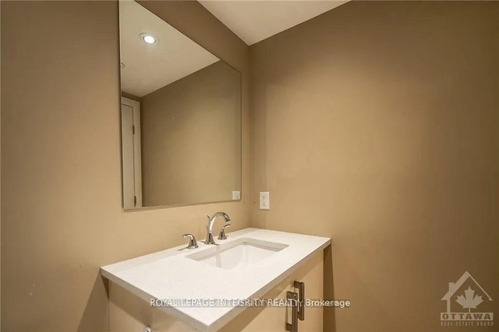 Photo 24 of 147 Oakridge Boulevard, Ottawa, Meadowlands/Crestview — HOMEH