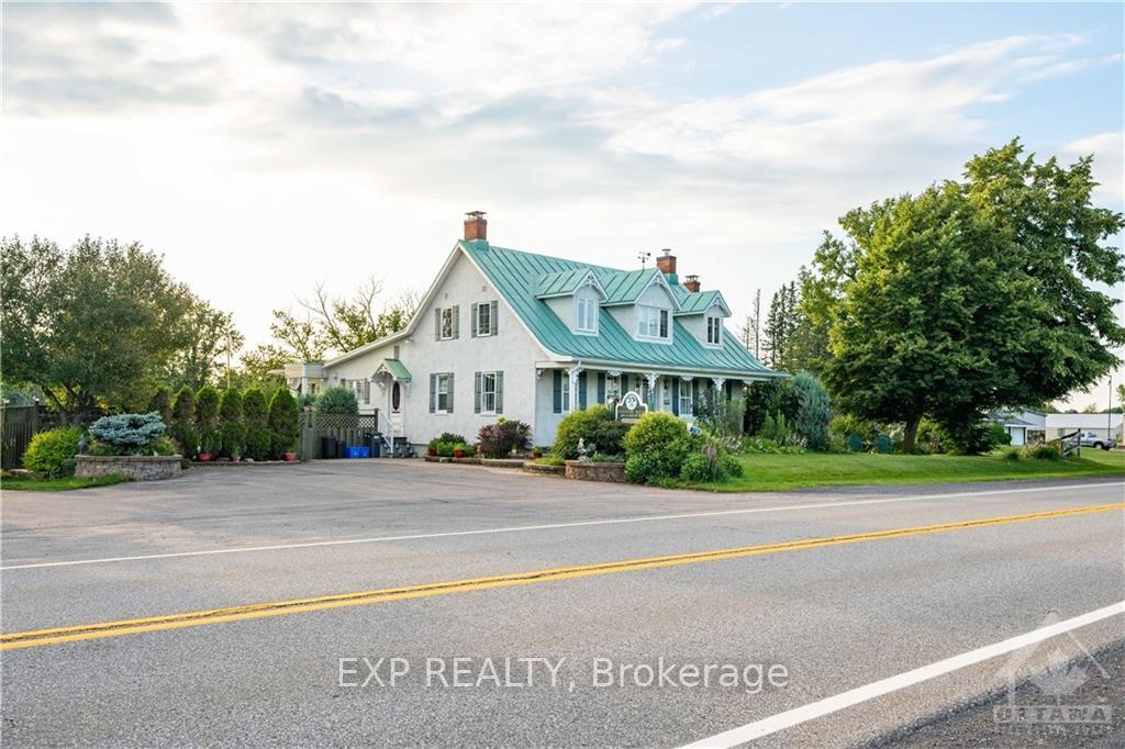 Photo 1 of 2786 Highway 34, Champlain, Champlain Twp — HOMEH